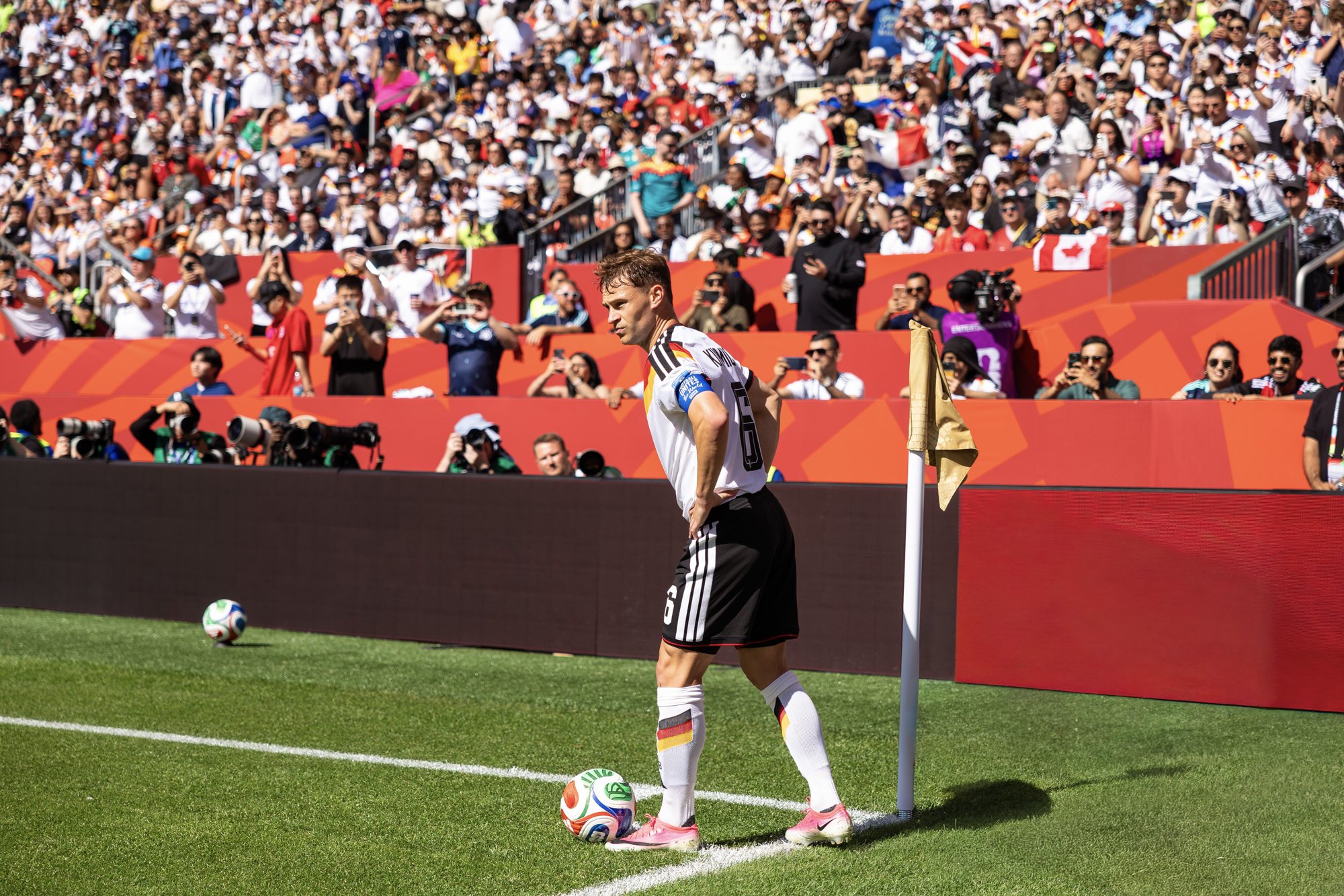 joshua-kimmich-by-corner-flag-toronto-stadium.jpg