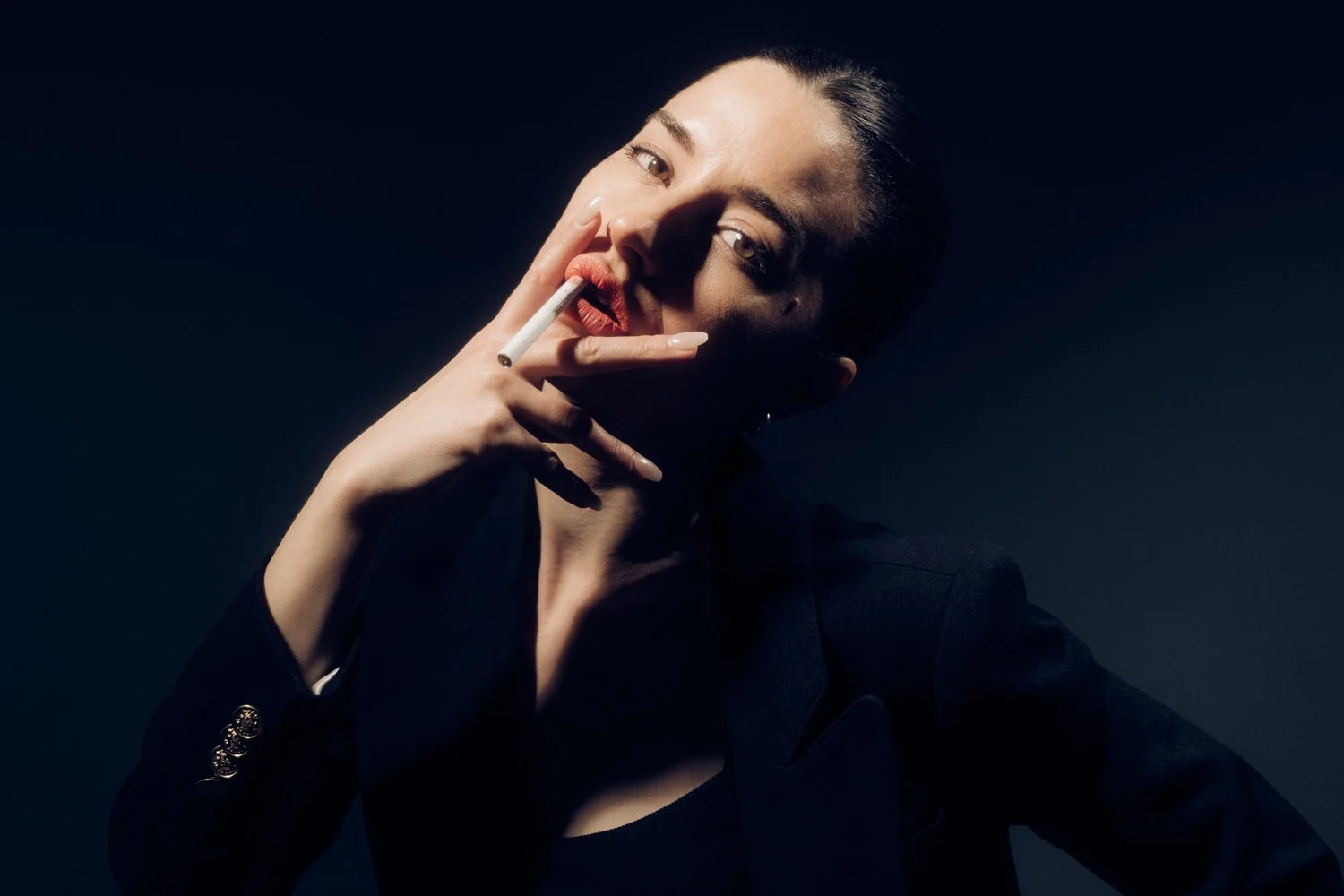 toronto-voice-actress-bryn -mcauley-studio-portrait.jpg