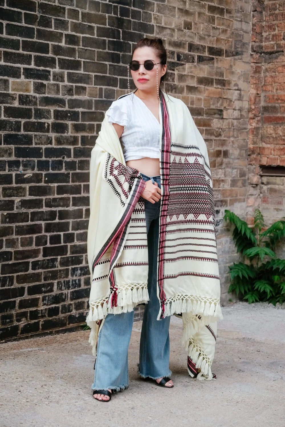 outdoor-lifestyle-product-photography-handmade-wool-shawl.jpg