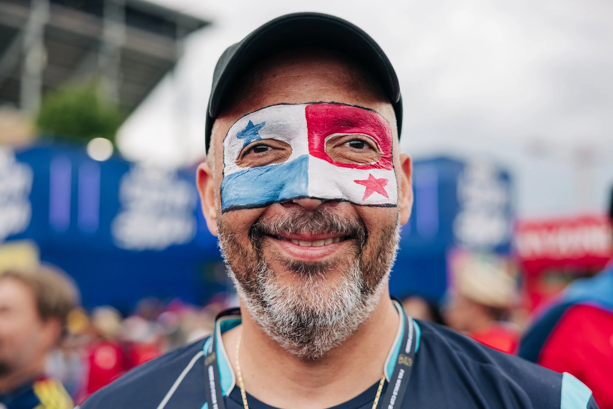 panama-fan-face-paint-flag-toronto-world-cup.jpg