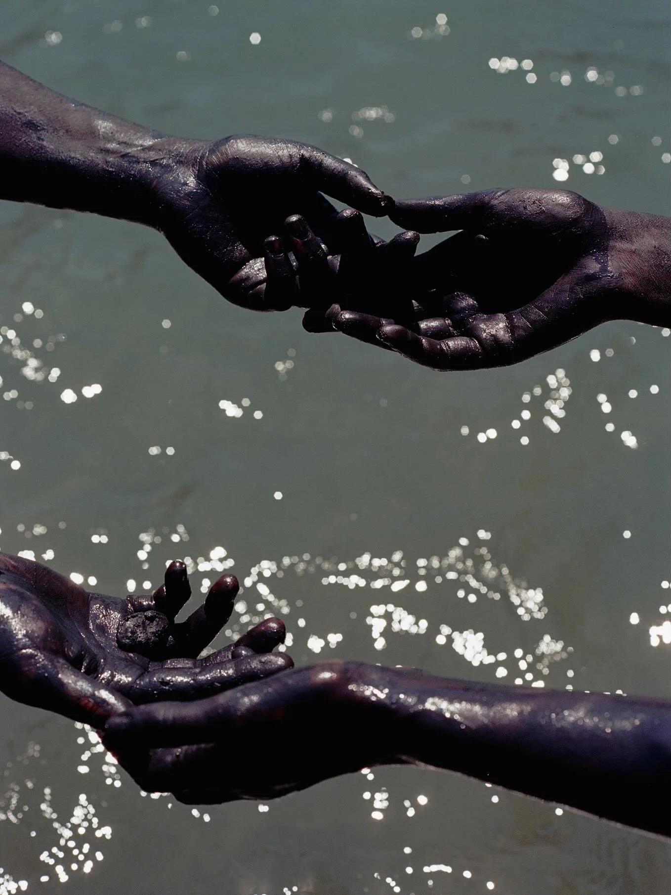 what if you stopped giving pieces of yourself to people who only want pieces of you?

some shots in practice for behind the lens of the #super8 for @amritadocumentary in #Crete