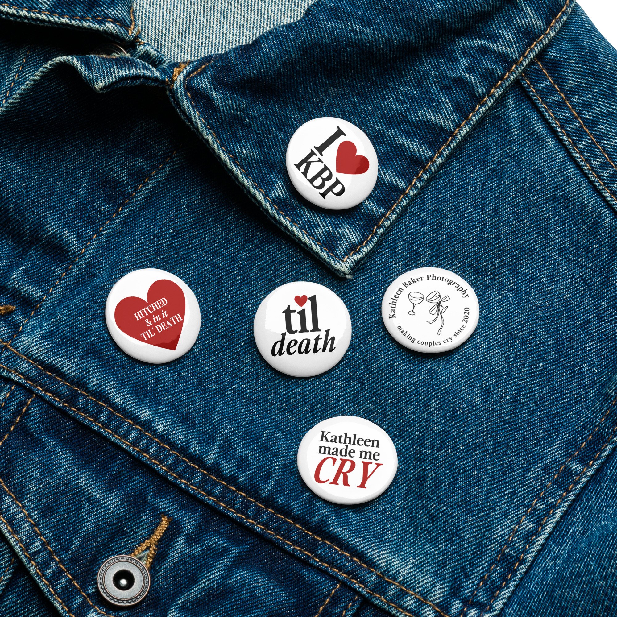 set-of-pin-buttons-white-1.25-front-6638ea1f3f176.jpg