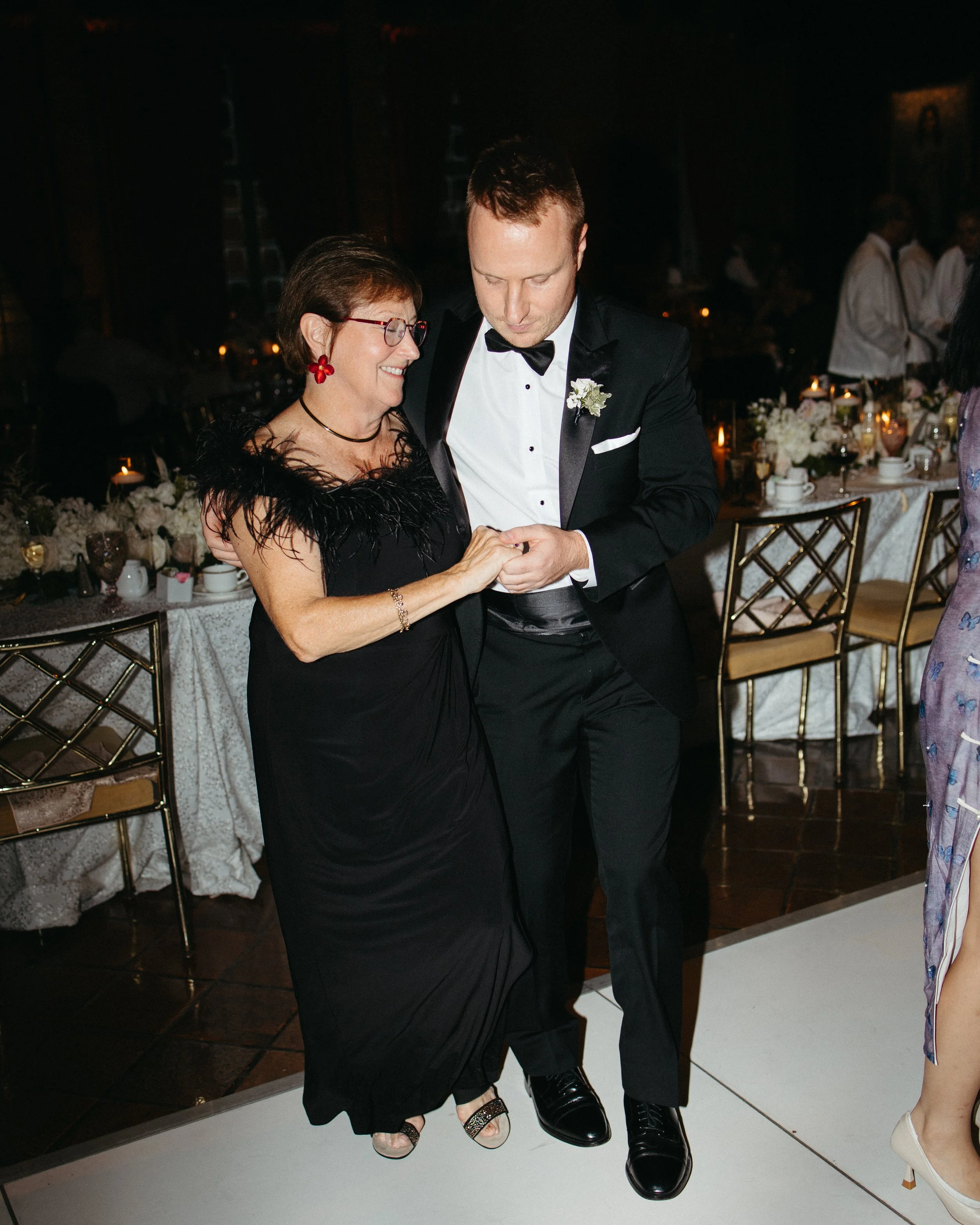 NYC_HarvardClubWedding_KathleenBakerPhotography_EastCoastWedding (2).jpg