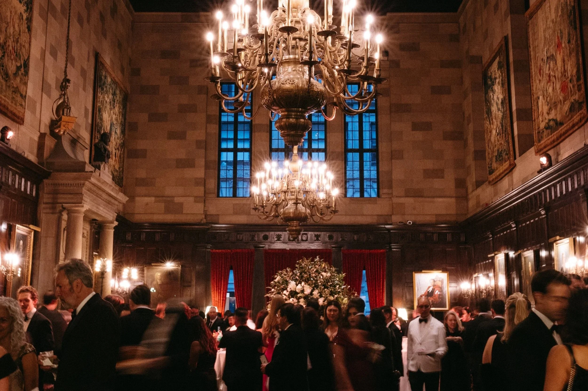 Old New York Elegance: A Harvard Club Wedding Filled With Classic Style and Editorial Romance