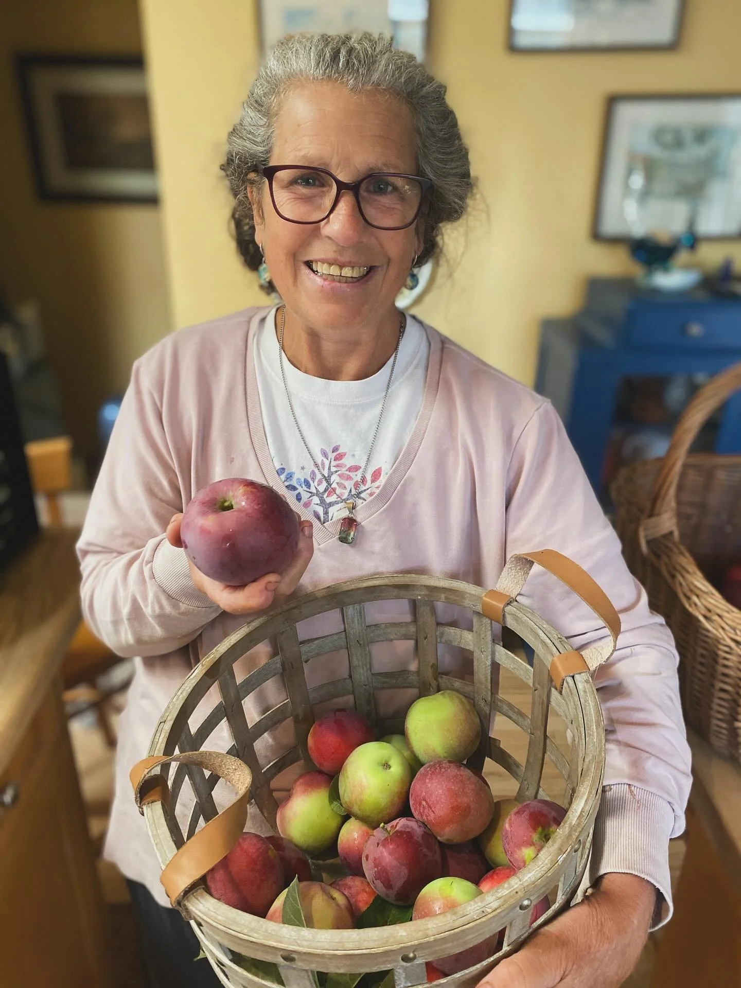 🌿🍎 A Little Love for + from My Mum 🍎🌿

Happy Birthday to My beautiful mum who has given me so much in this life &mdash; her strength, her passion, her nurturing spirit, and her endless love for our Mama Earth. She is an avid gardener and grower, 