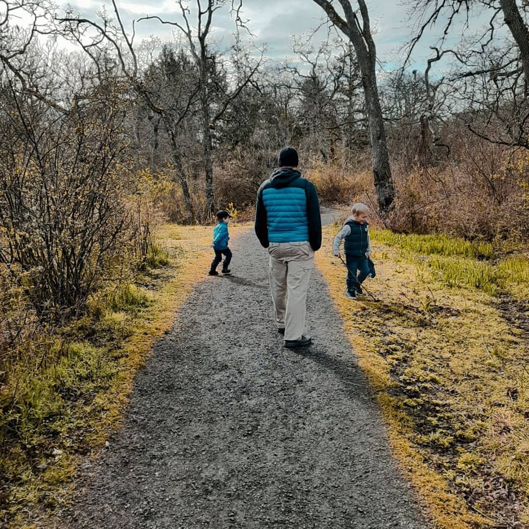 Thoughts on education
This year, I sent my oldest son off to Kindergarten. Off to Education.
In the current BC State of emergency, that meant a late entry (mid Sept.) and gradual integration into a cohort that will spend the school year in one anothe