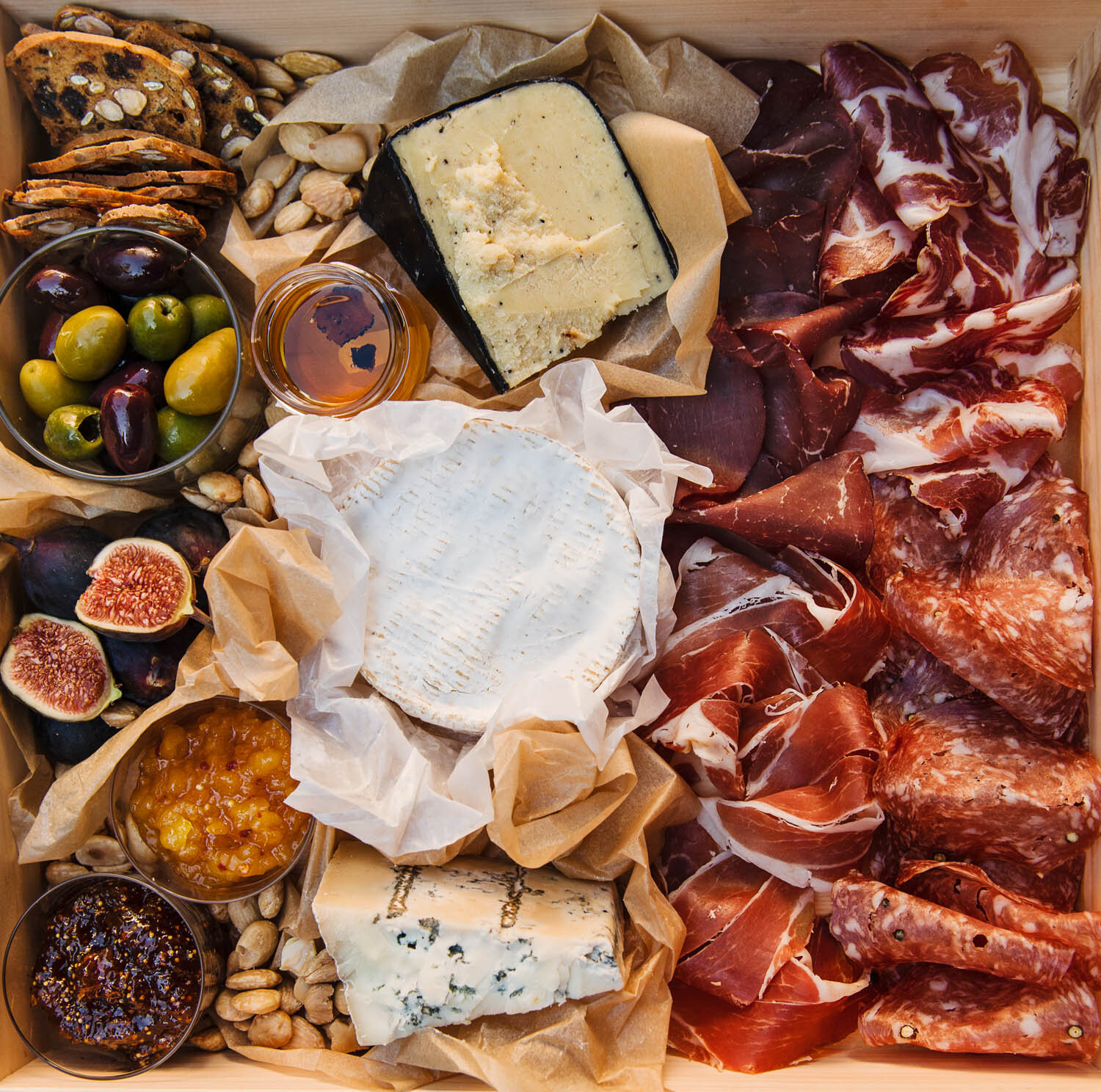 Modern Charcuterie_11_16_204265.jpg