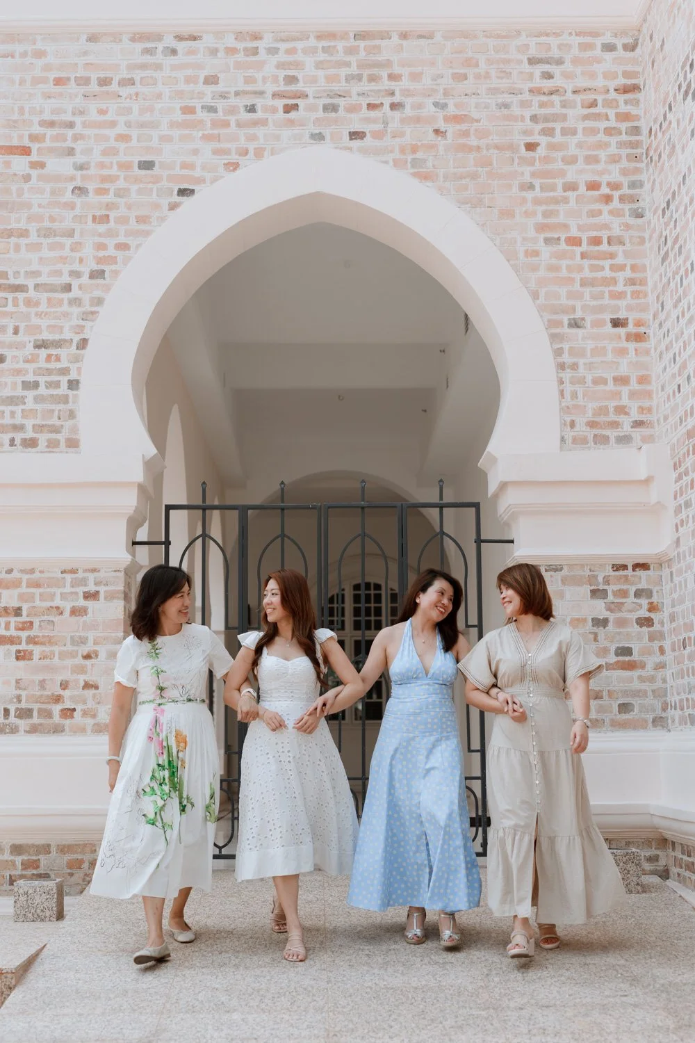 Celine sisters-250.jpg