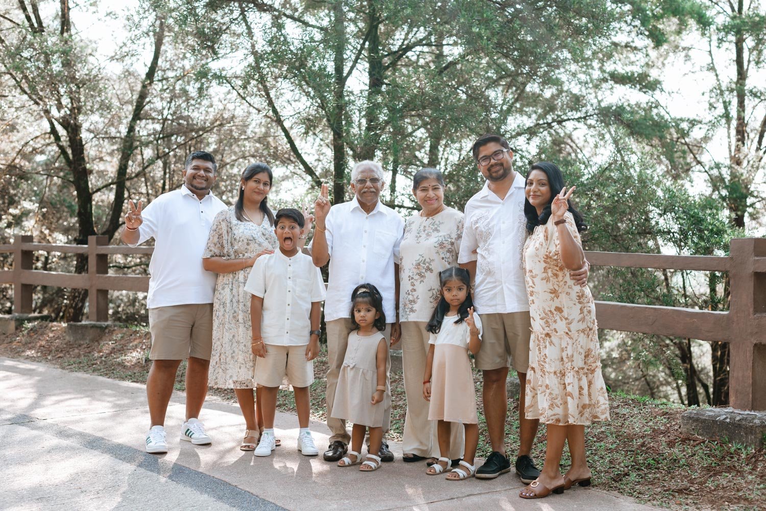 Elashinee family-16.jpg