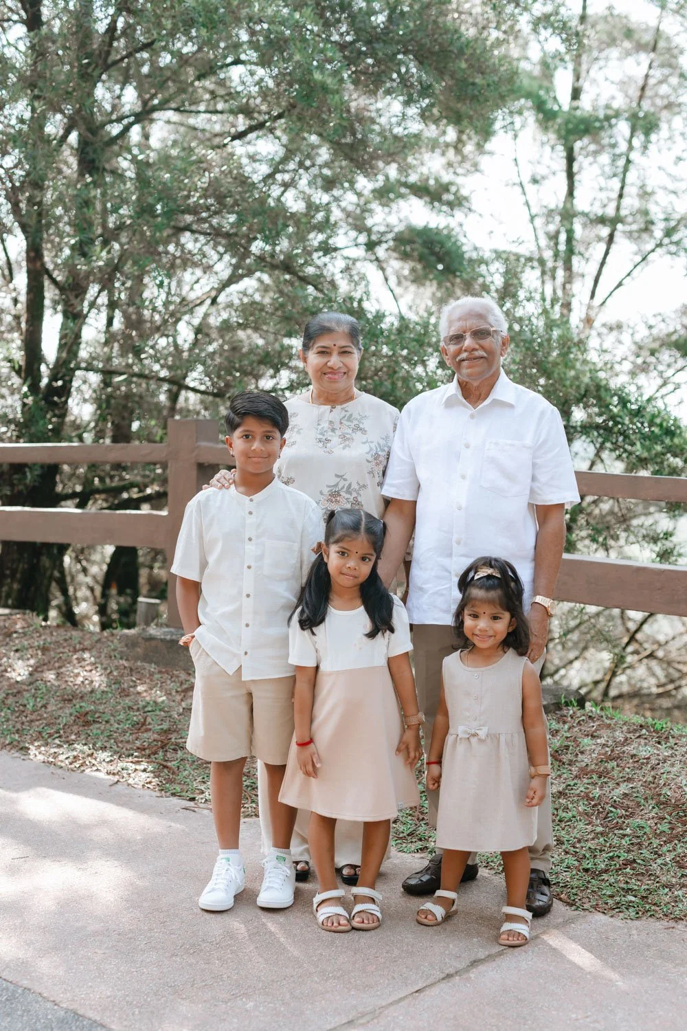 Elashinee family-44.jpg