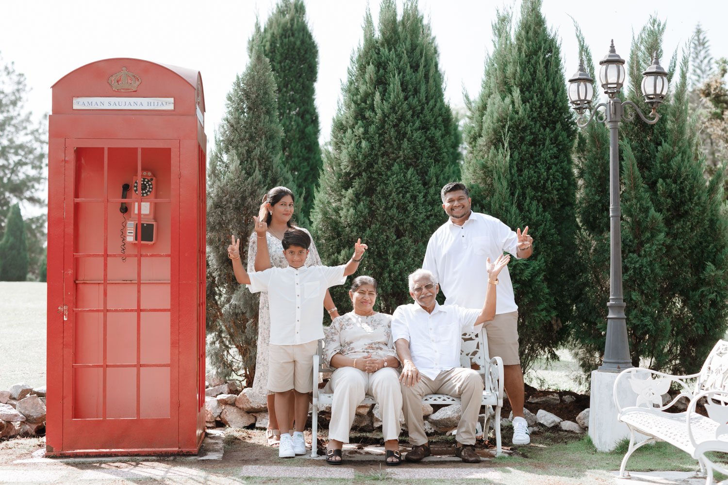 Elashinee family-419.jpg