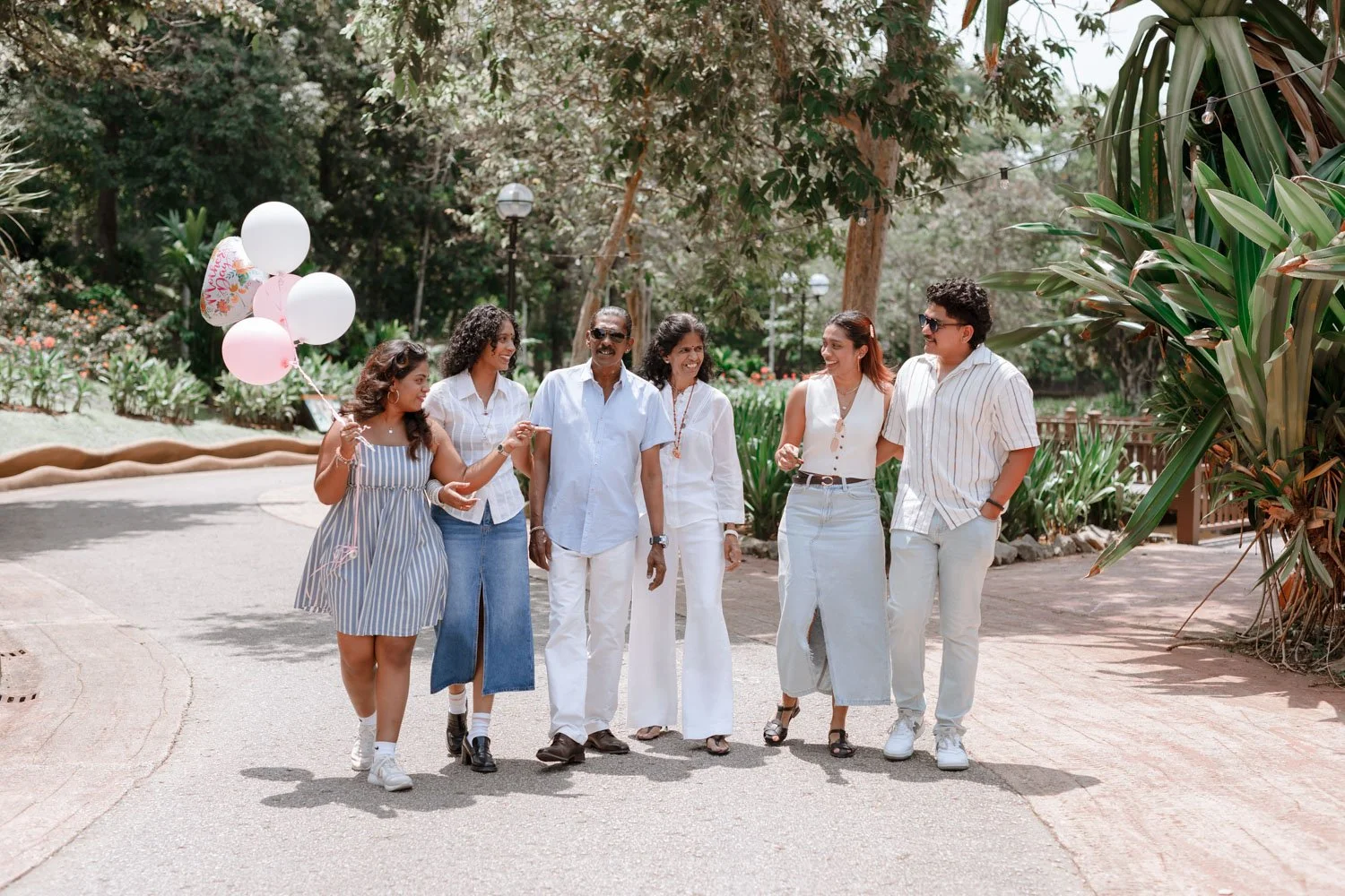 Sasi family-184.jpg