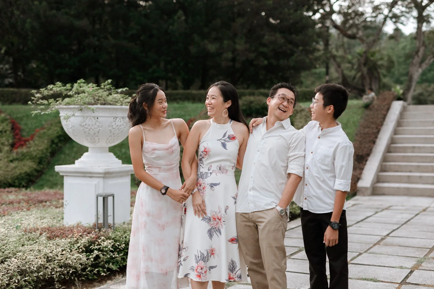 Charmaine family-39.jpg