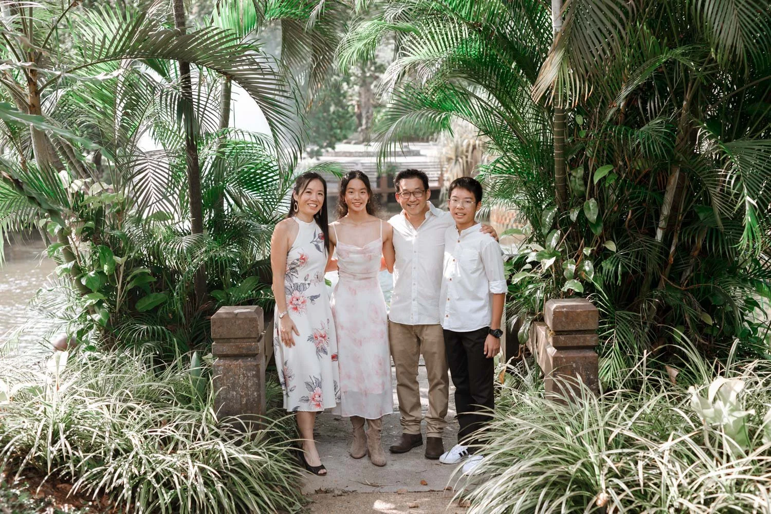 Charmaine family-712.jpg