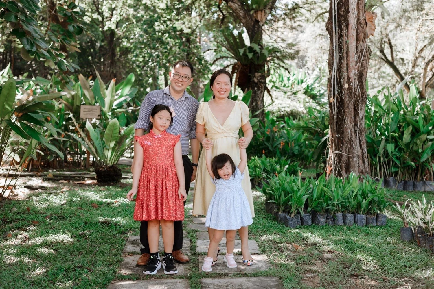 Charmaine family-1241.jpg
