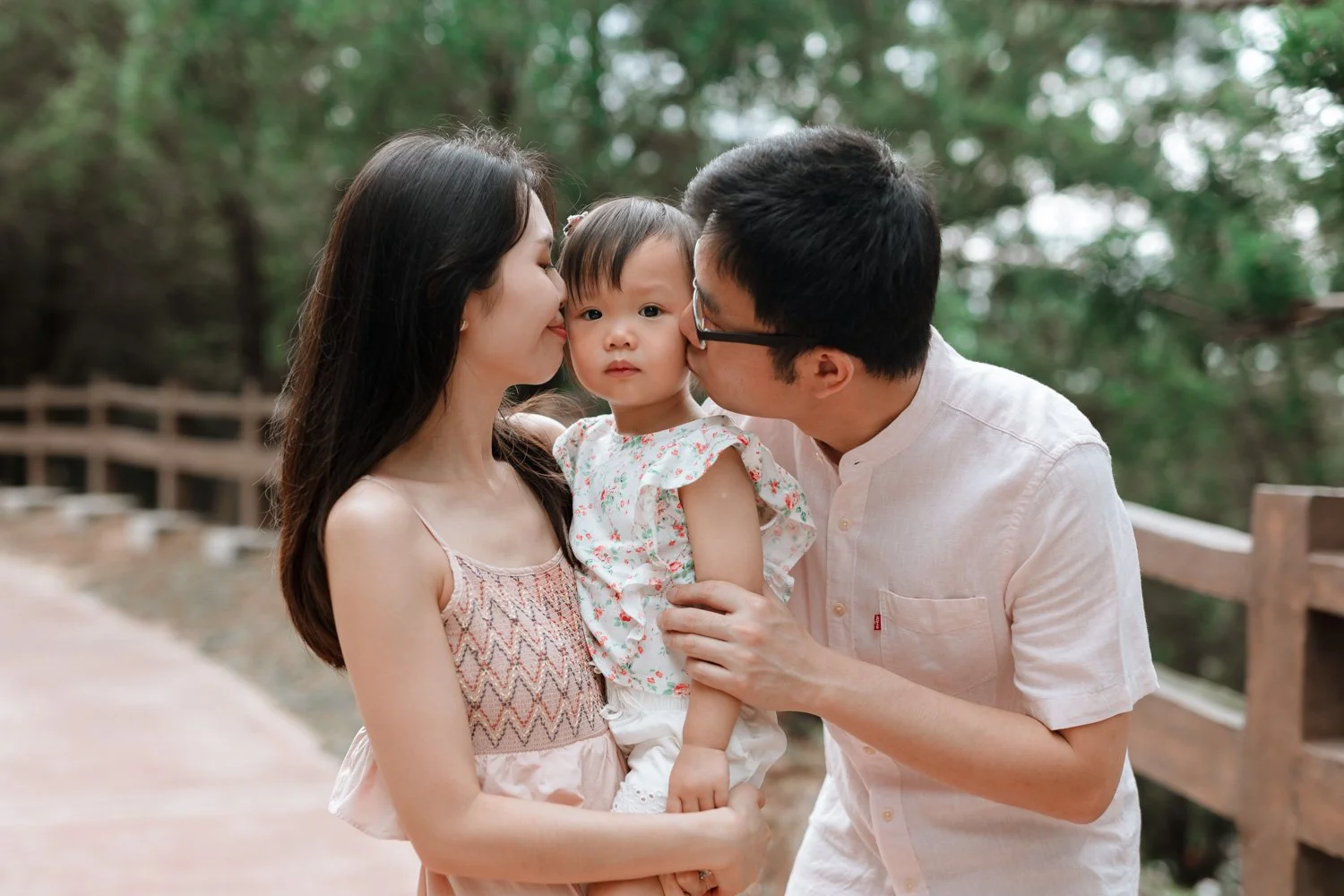 Ee Wah Family-19.jpg