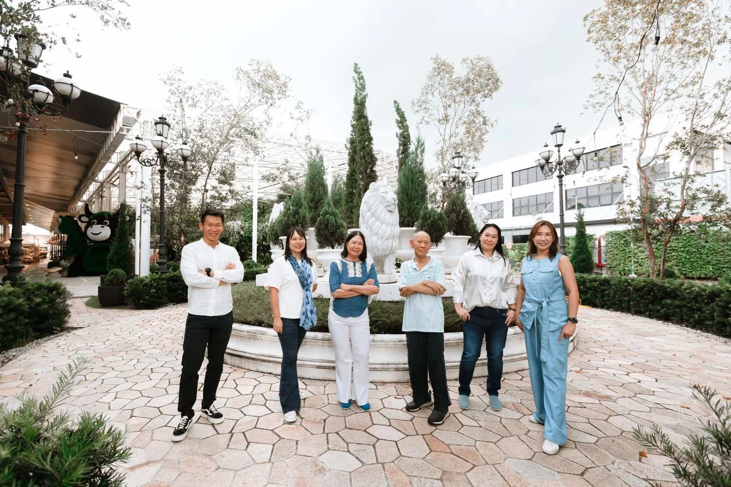 Lena family-89.jpg
