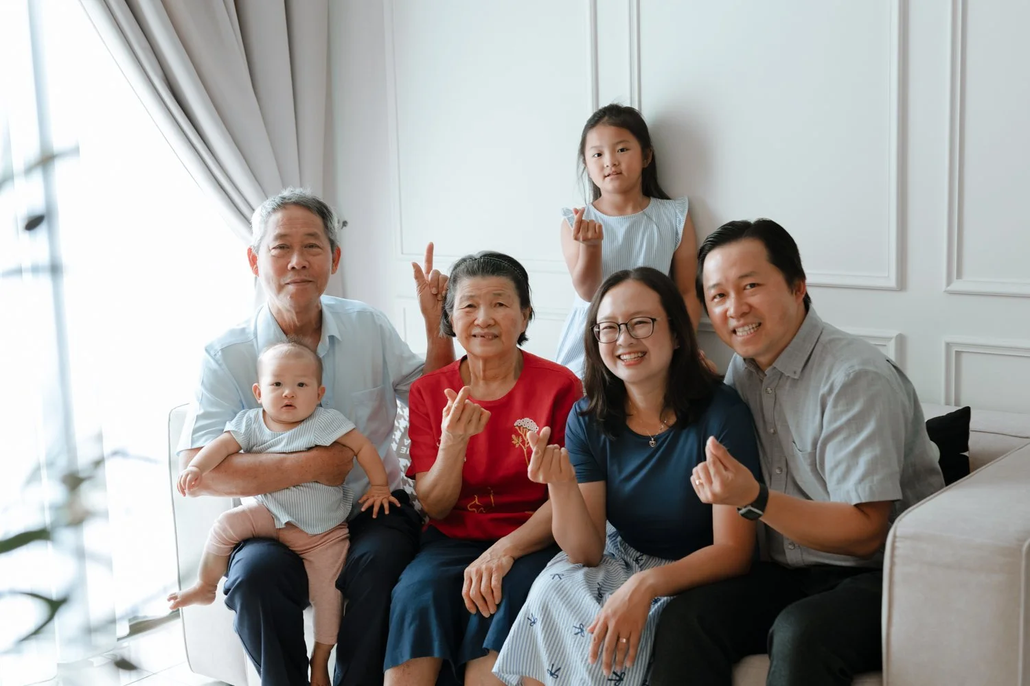 Min Hui family-8.jpg