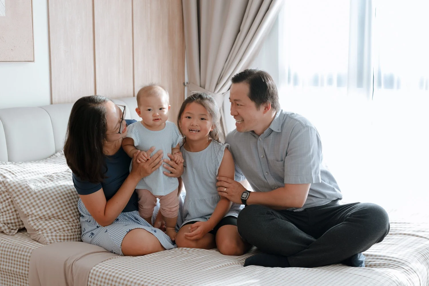 Min Hui family-84.jpg