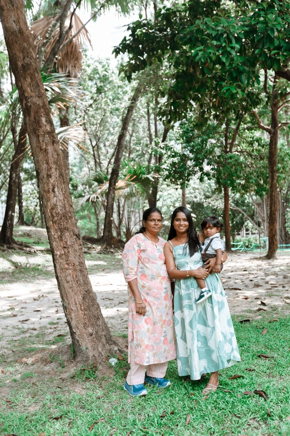 Viji family-8.jpg