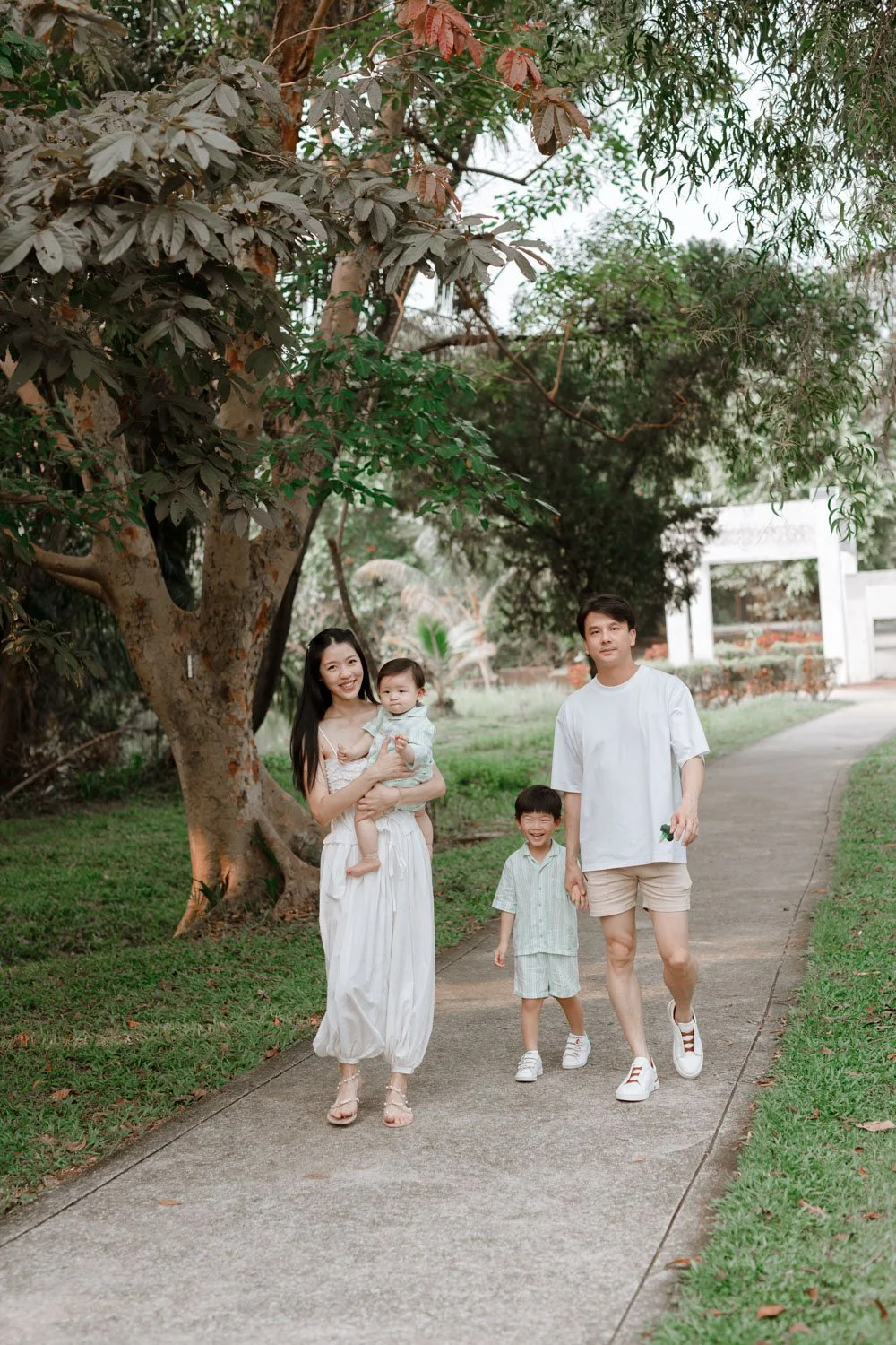 Viviane family-375.jpg