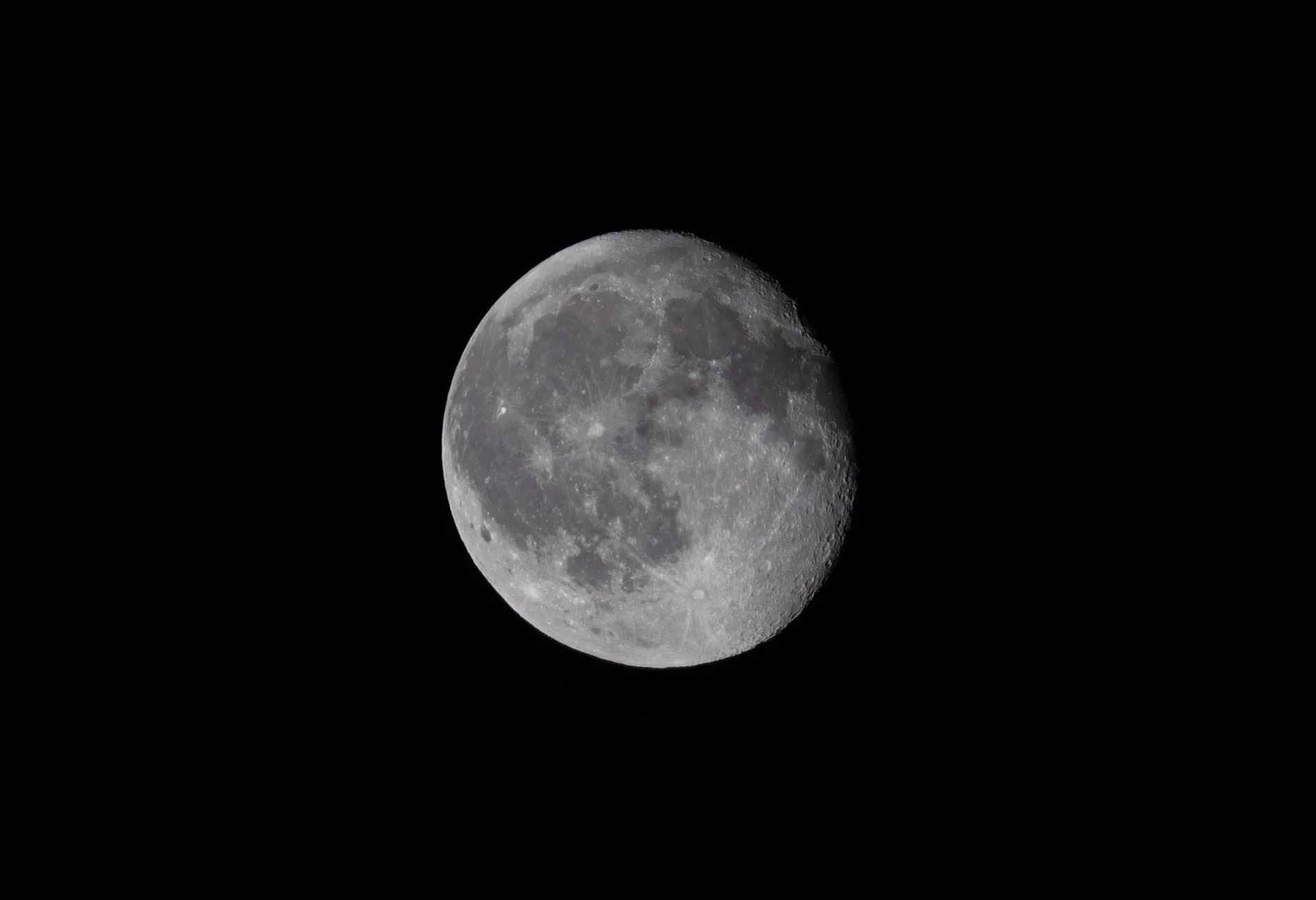 SimplyEdwin_WEB_Lunar-2.jpg