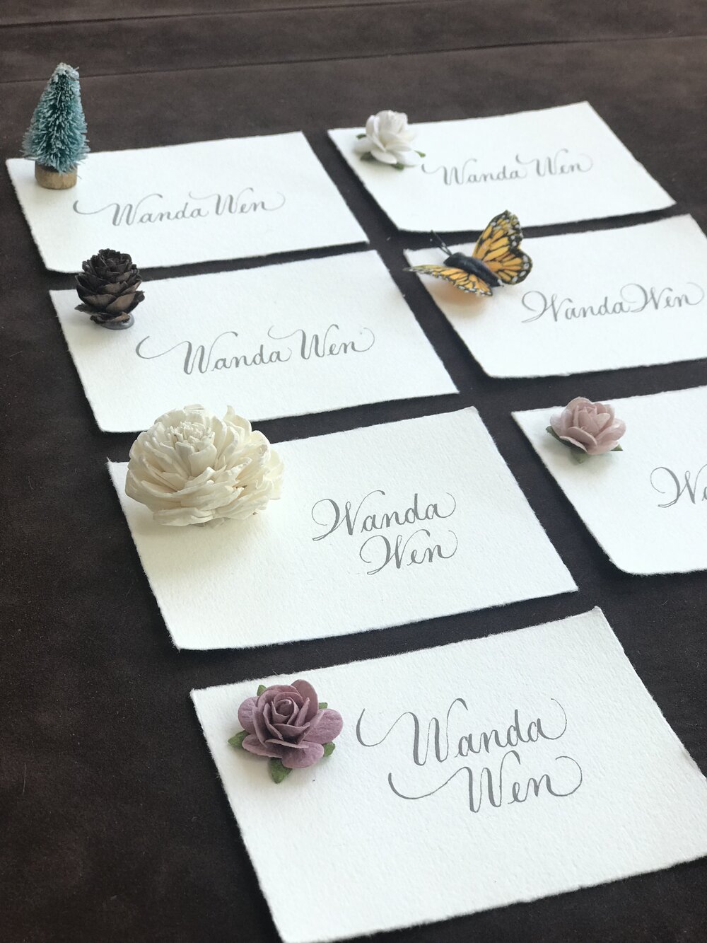 DIY Wedding Place Cards With Real Flowers