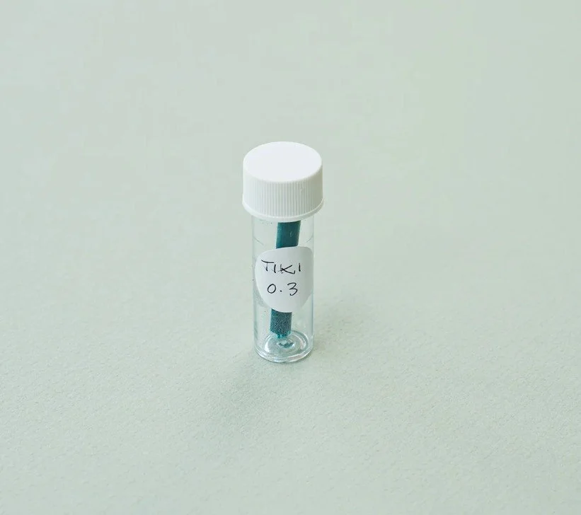 reservoir and tip container2.jpg