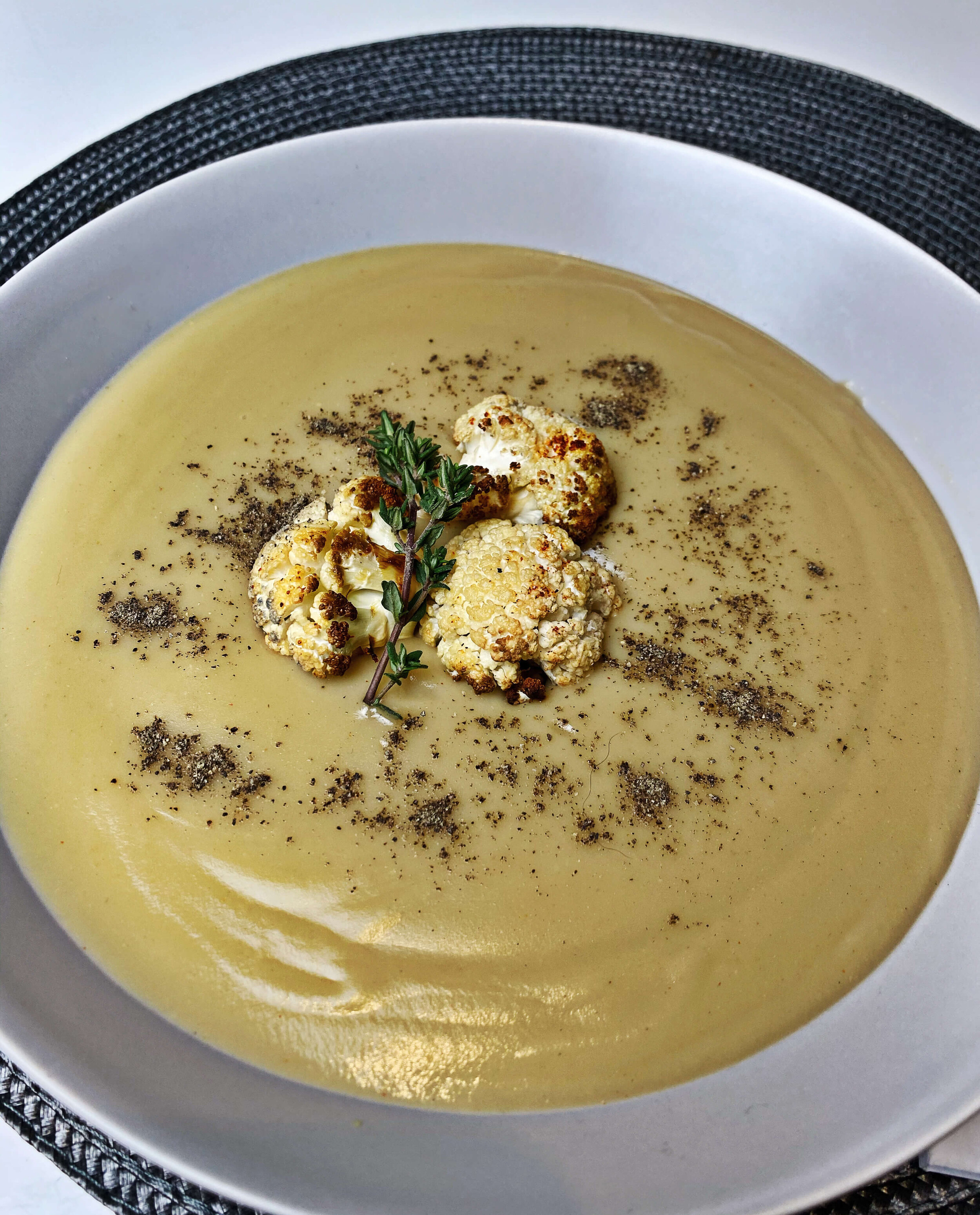 healthy vegan cauliflower soup