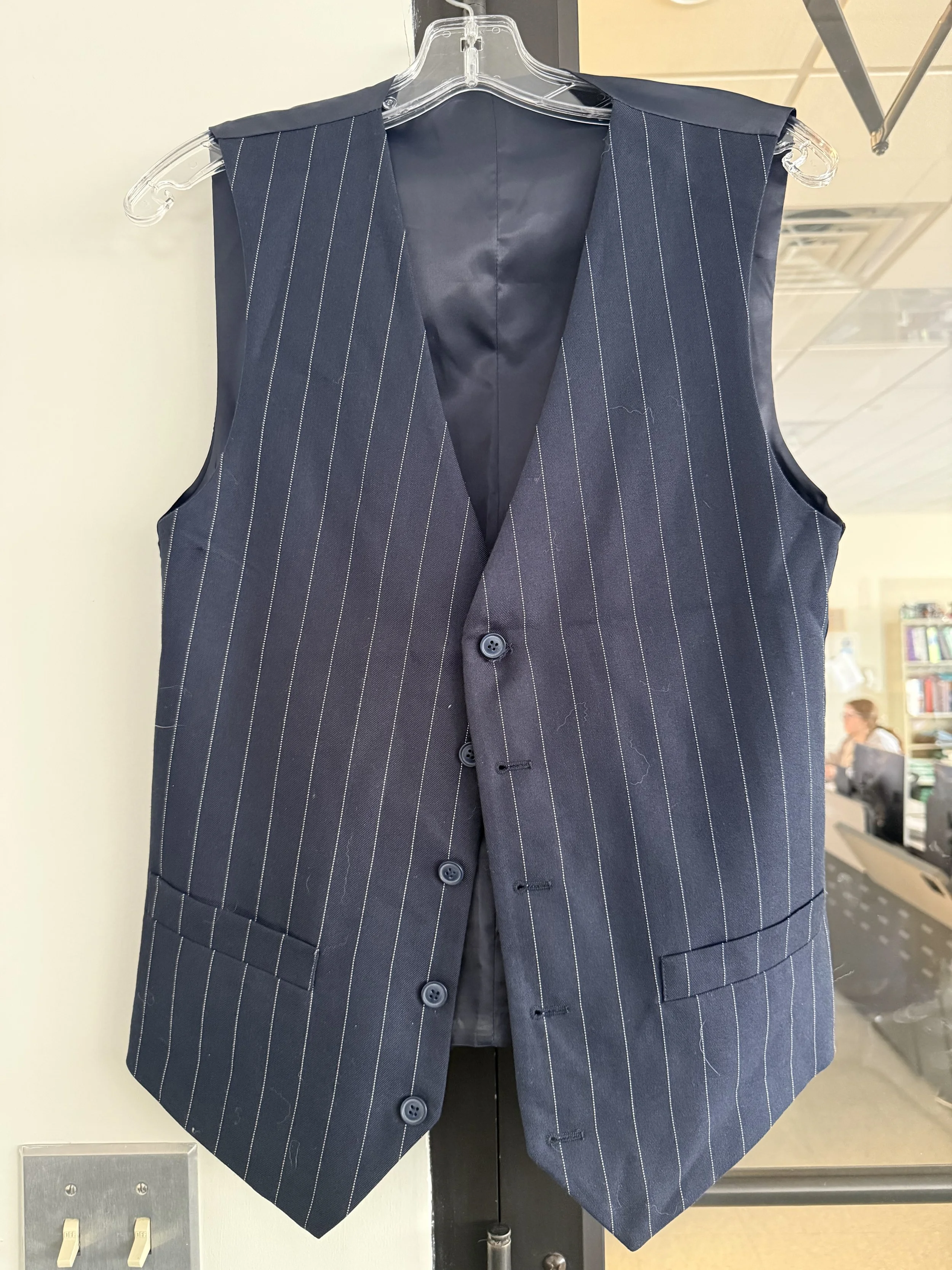 Men's Navy Vest 36Rx30W