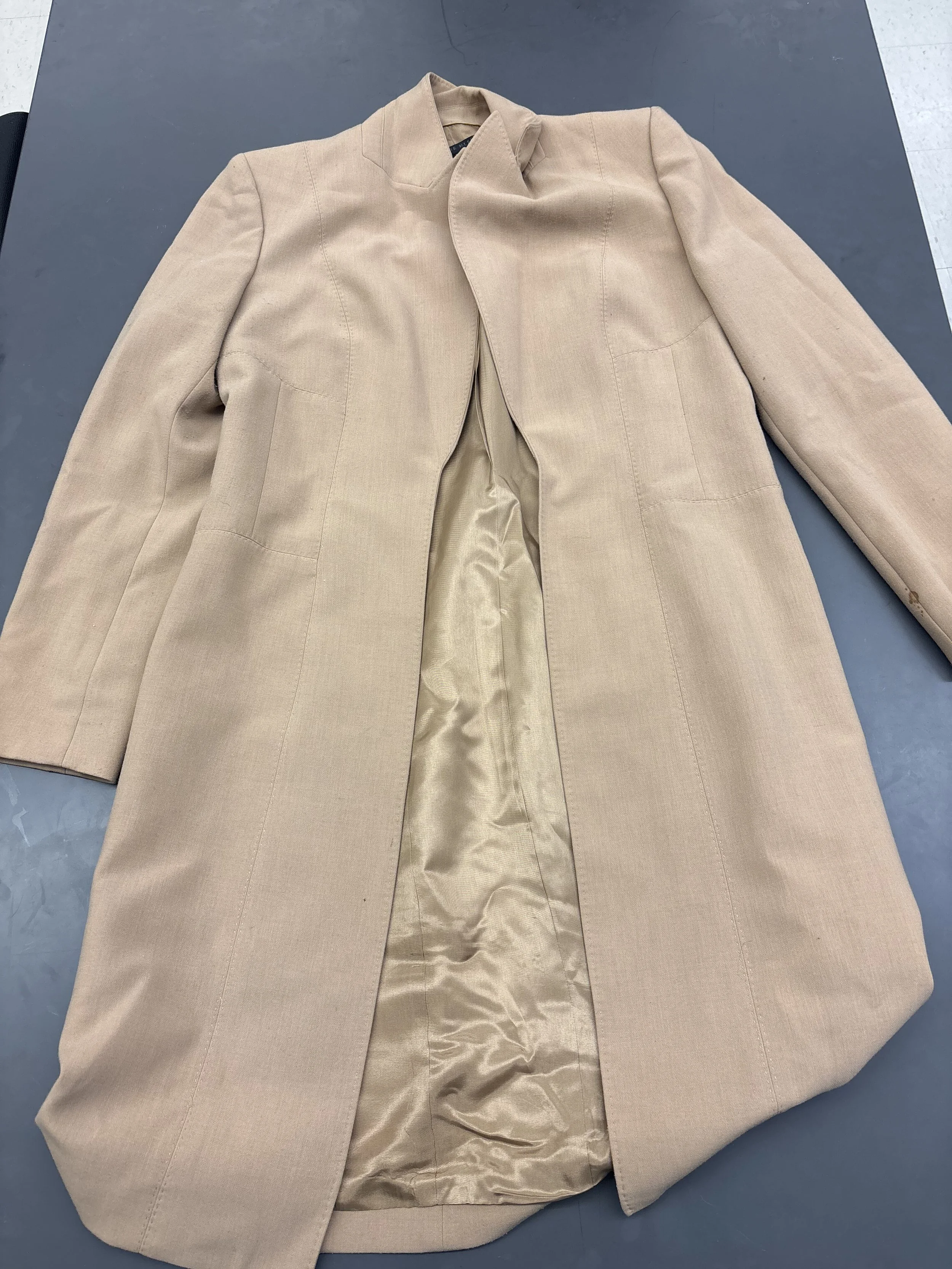 Coat_F_Tan_Medium (1).jpg