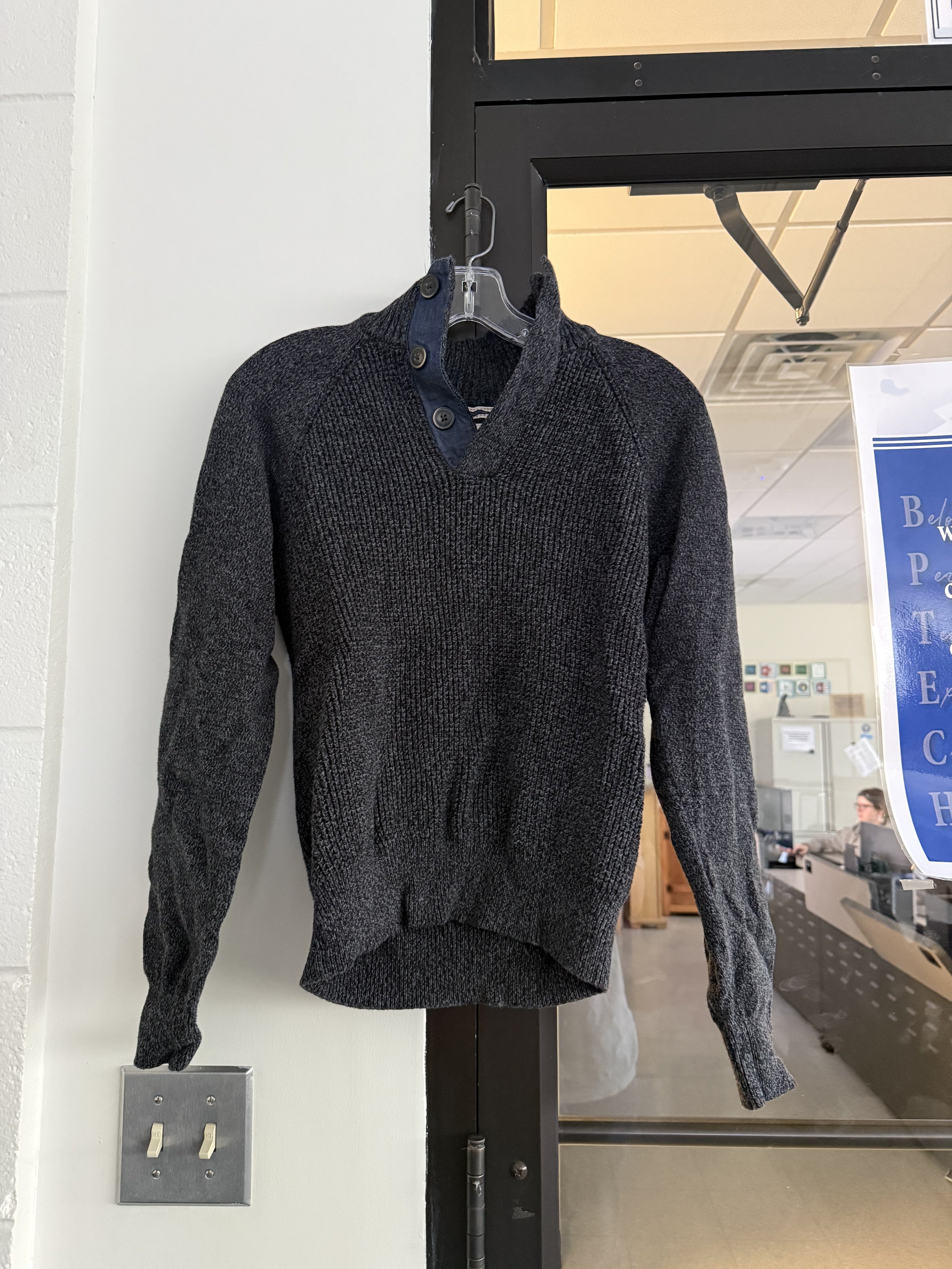Men's Dark Grey Sweater Small
