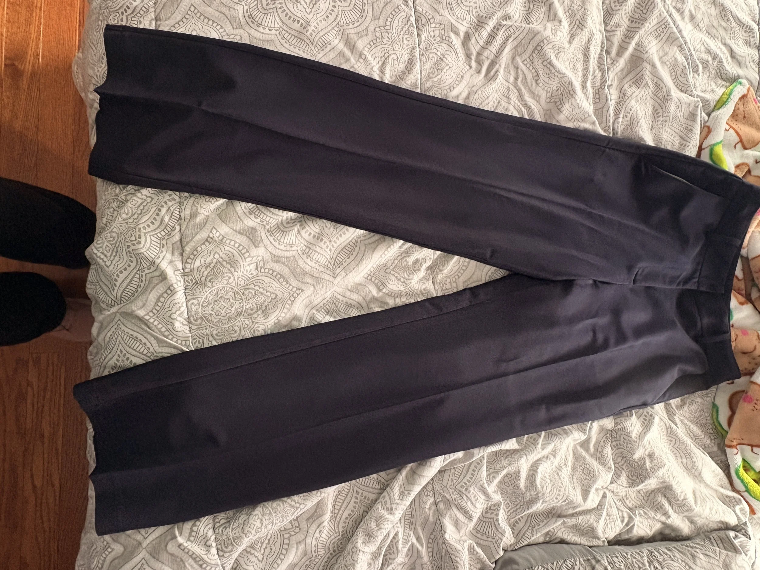 Women's Navy Pants Medium