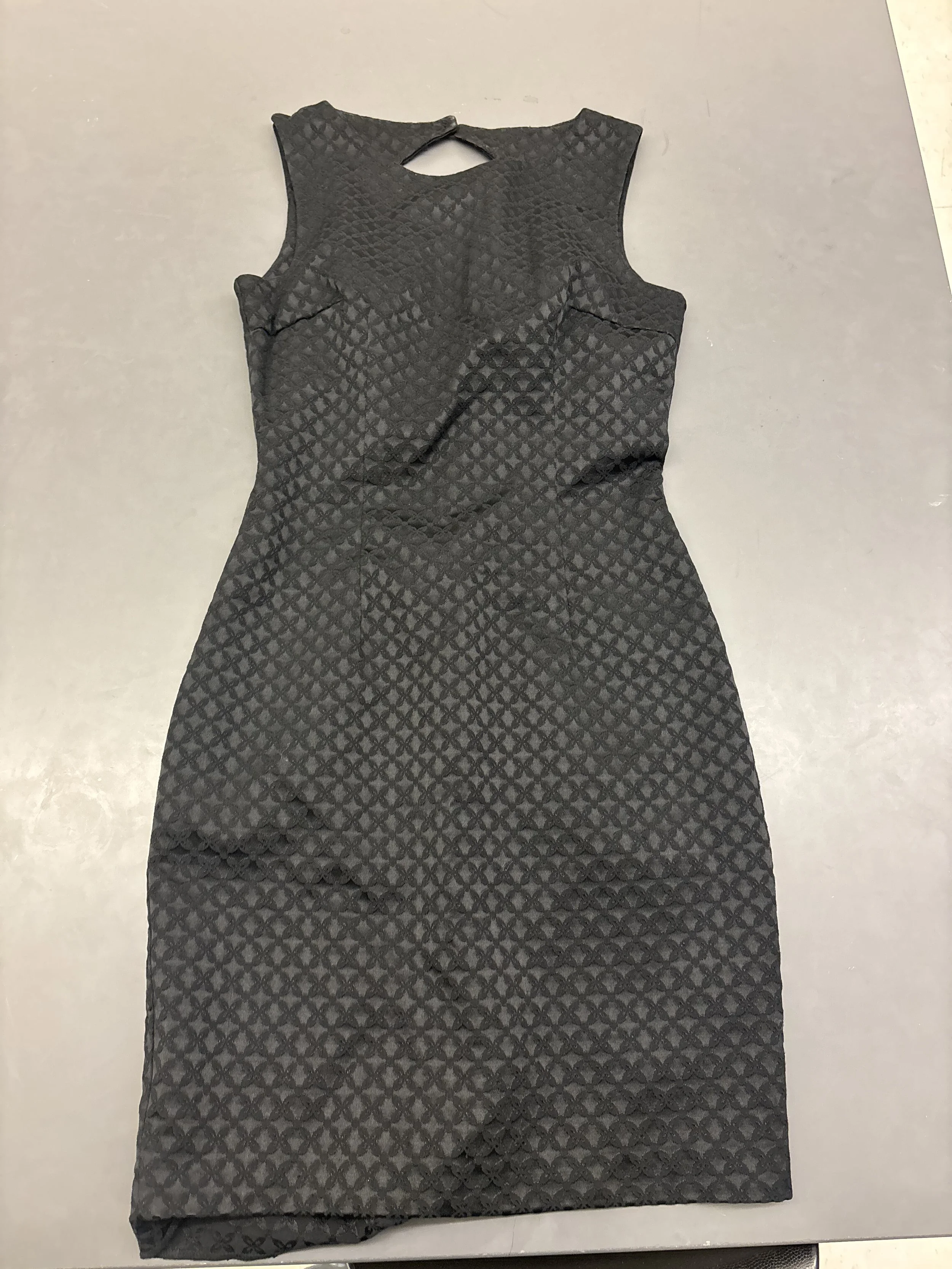 Dress_F_Black_Medium (2).jpg