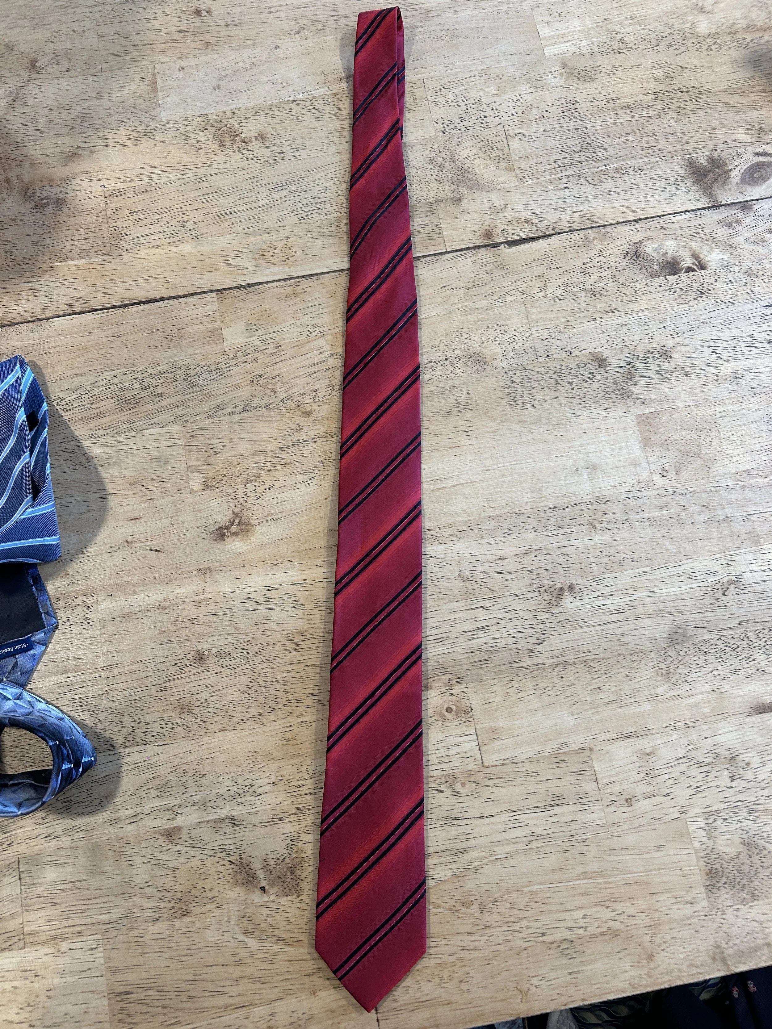 Men's Red Striped Tie