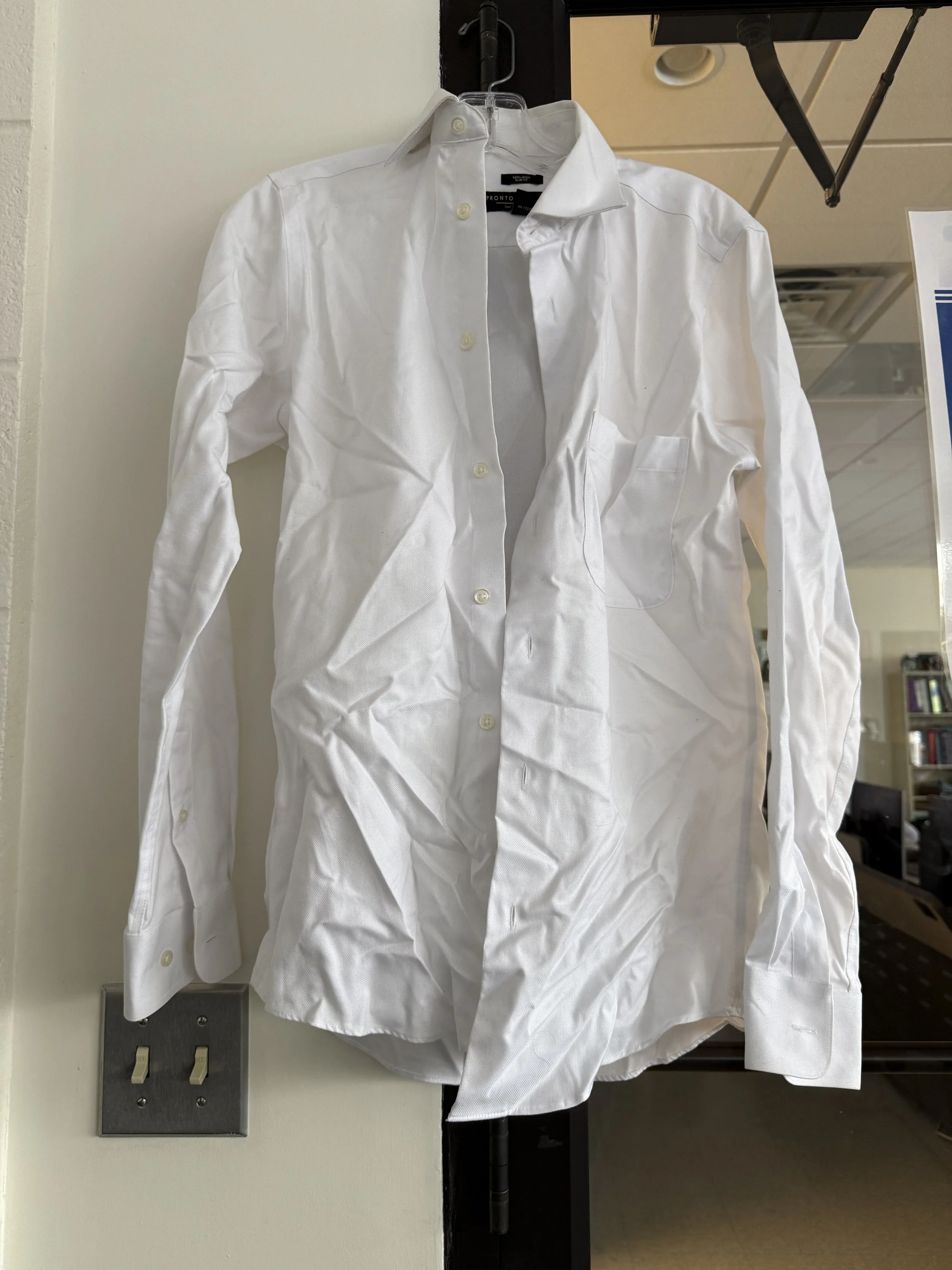 Men's White Dress Shirt 32x33