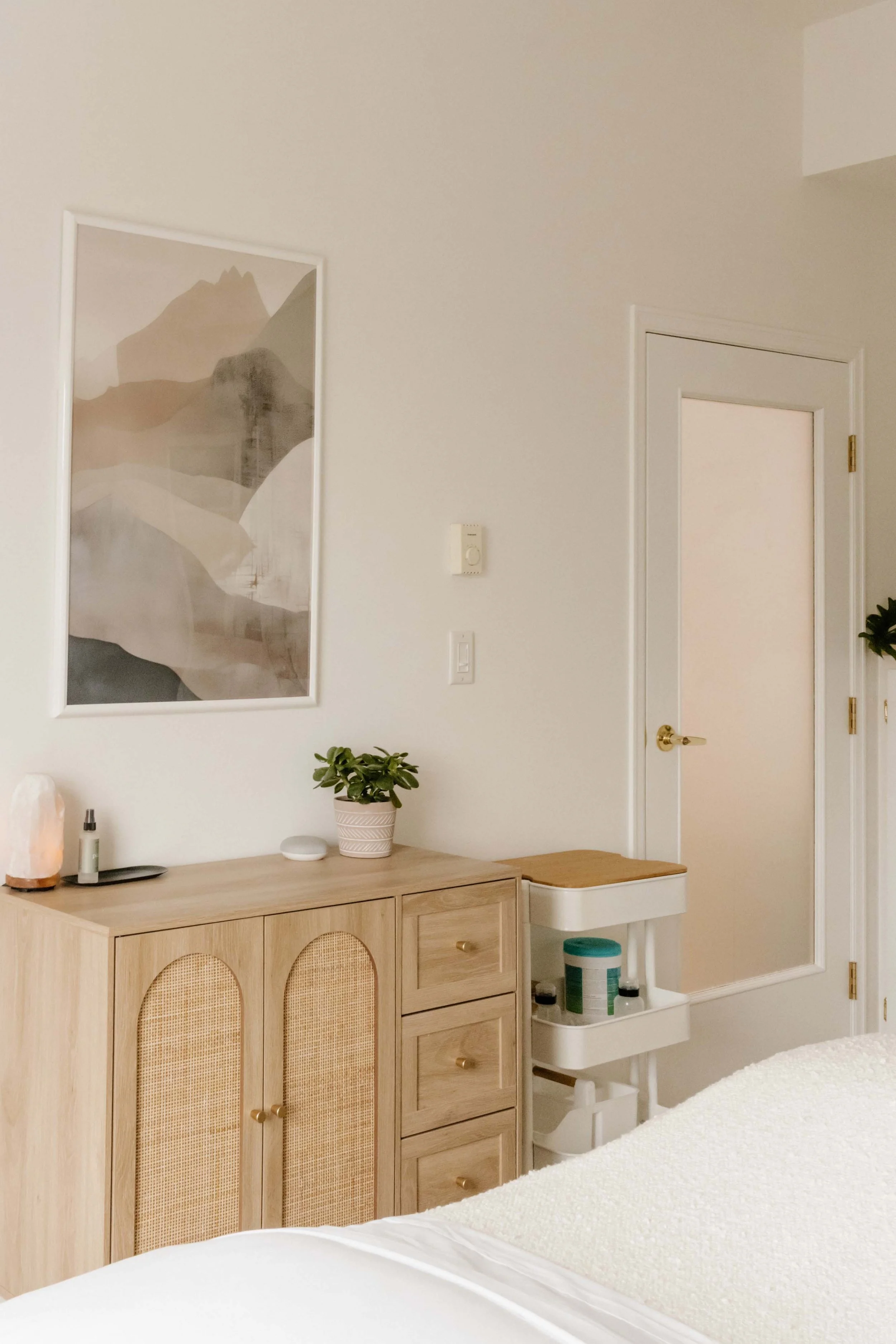 Wildling Studios_Opal Skin Studio_Interiors-36.jpg