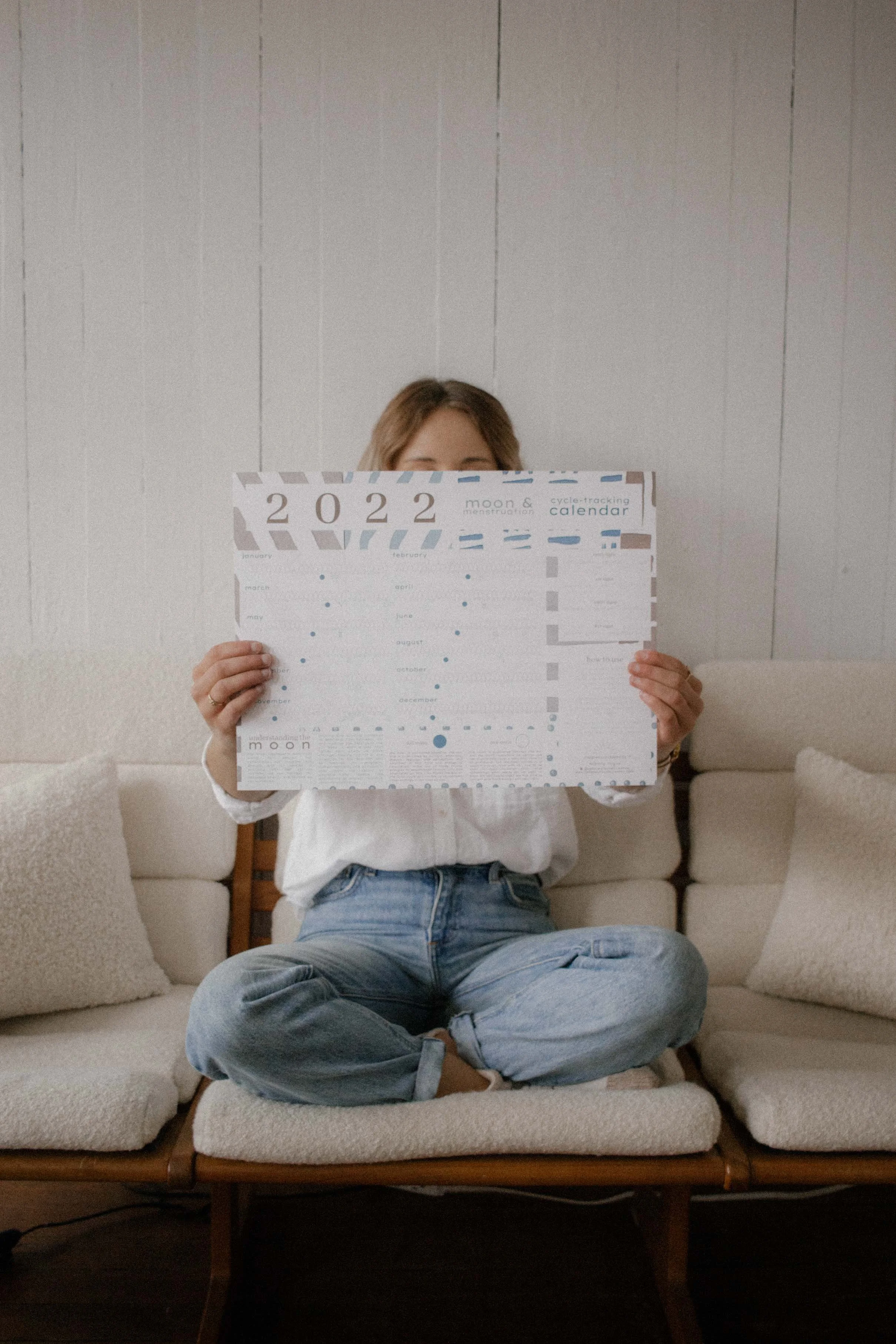 wildling-studios_branding web and photography_photography for delaney rayne creates at rook and rose studio_mensturation calendar and self compassion card deck-9.jpg