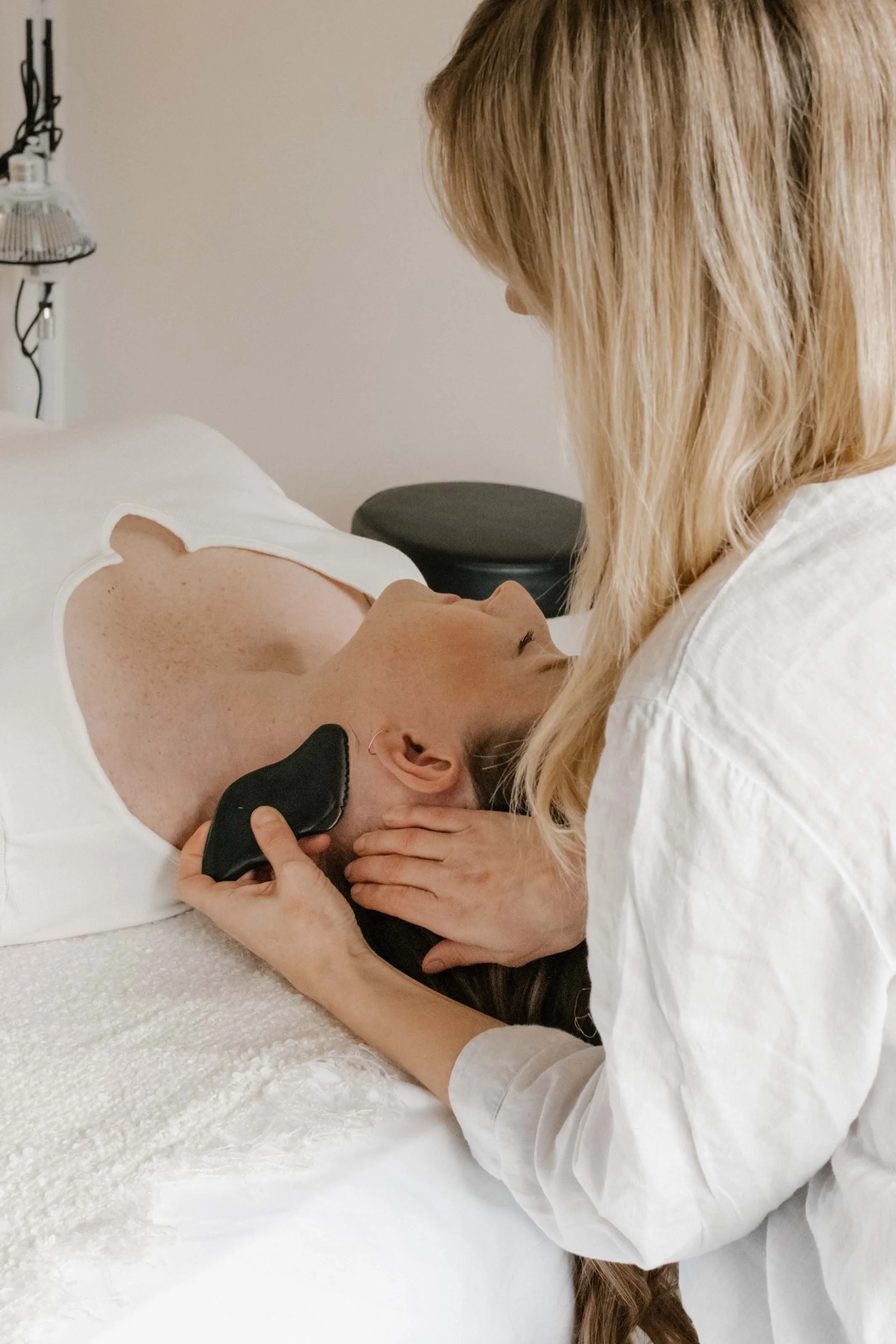 Wildling Studios_Opal Skin Studio_Rylee Werbiski-8.jpg