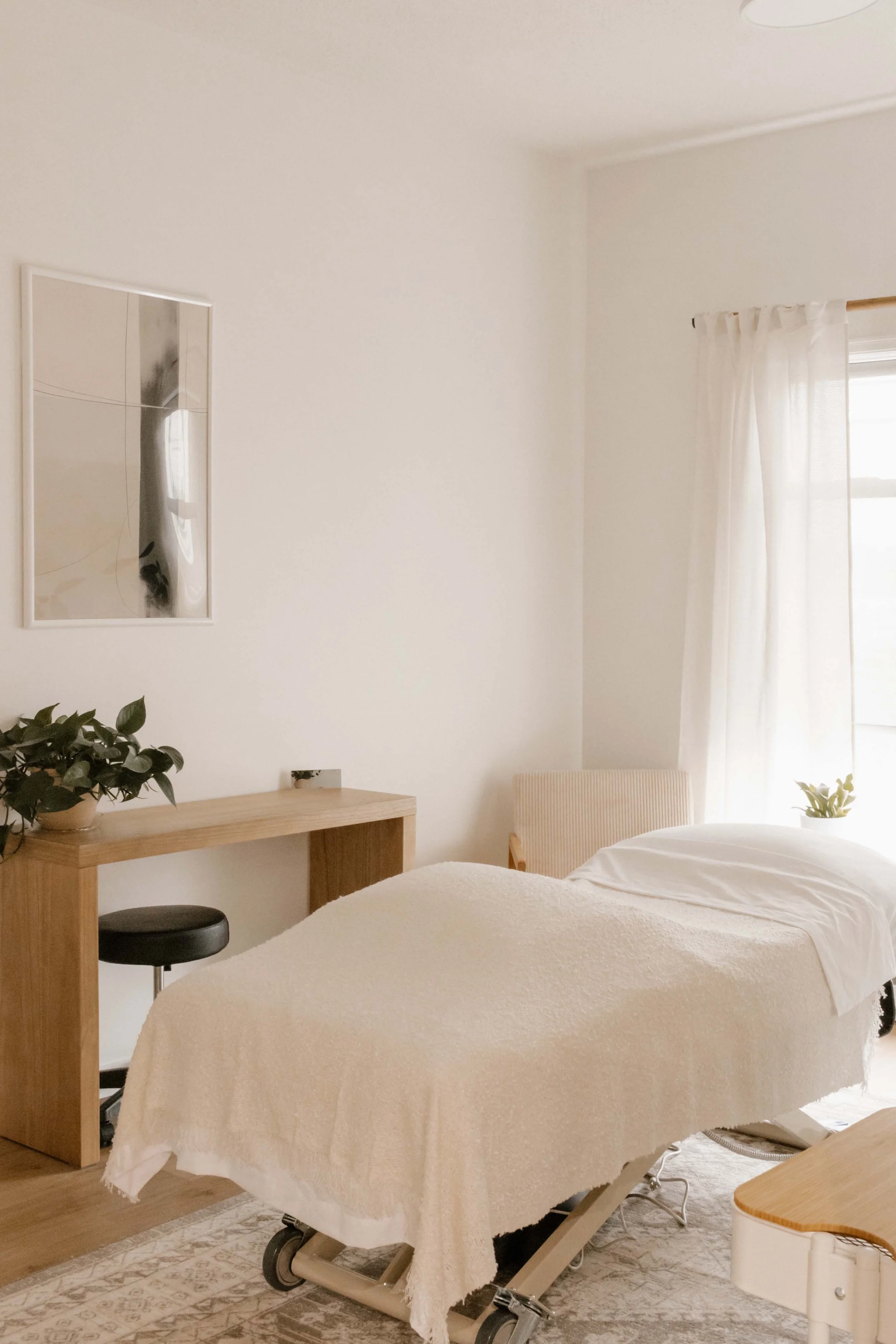 Wildling Studios_Opal Skin Studio_Interiors-29.jpg