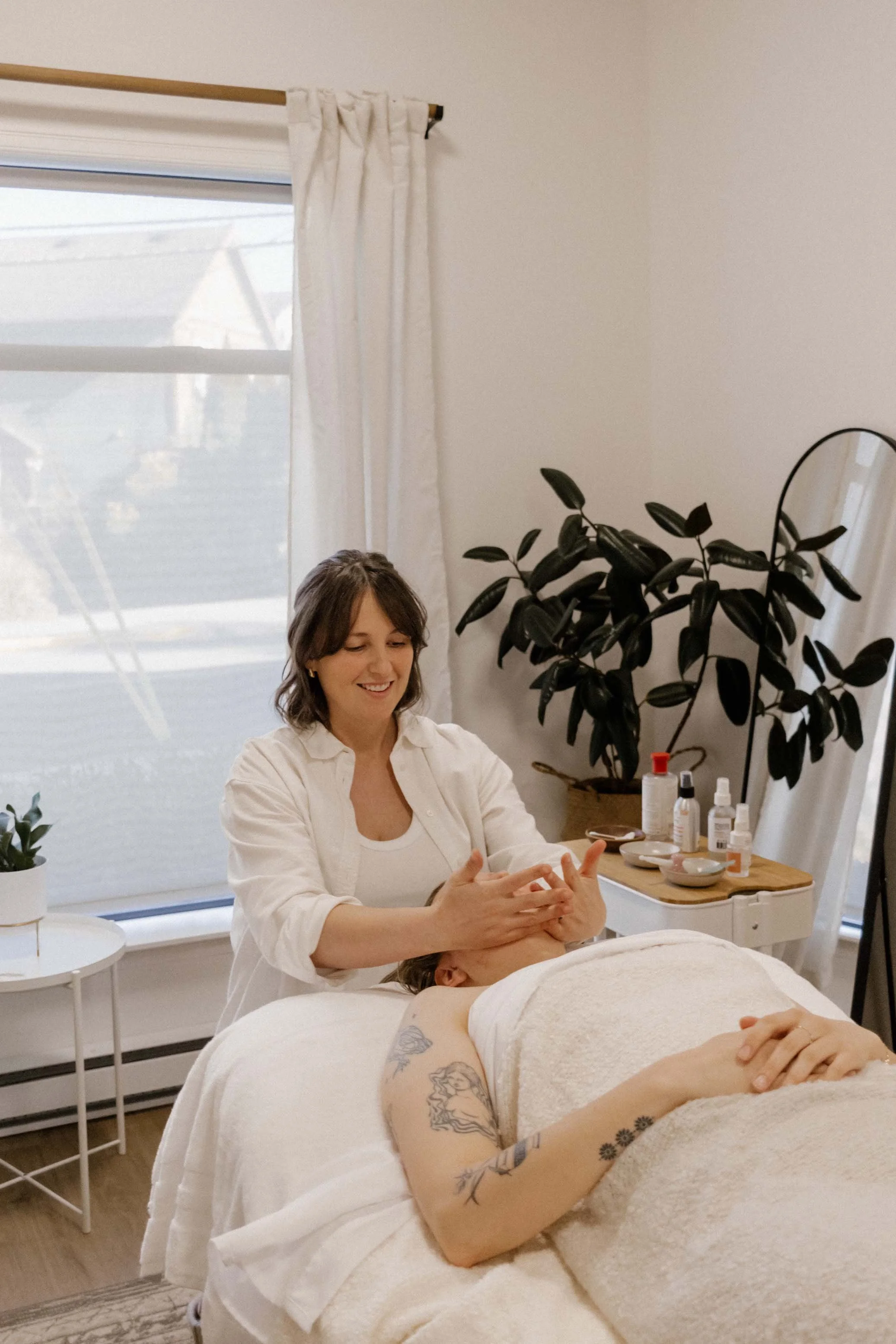 Wildling Studios_Opal Skin Studio_Dr Amelia Patillo-37.jpg