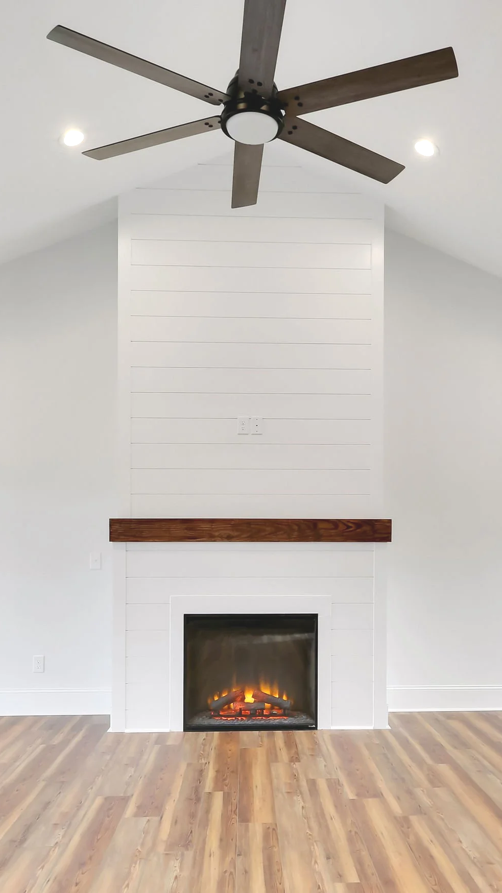 45EastWaverlyDrivefireplace-01.png