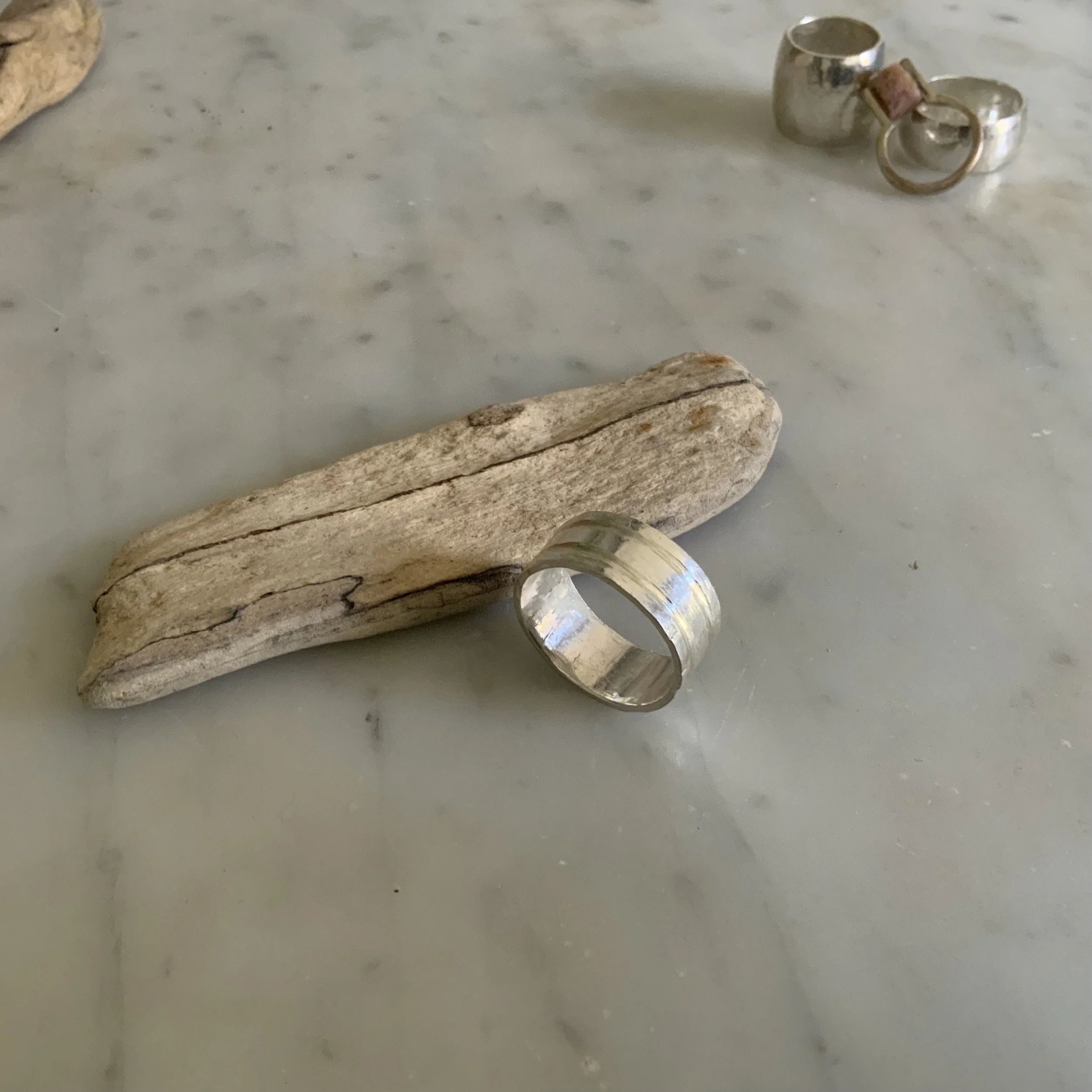 hammered silver, size X