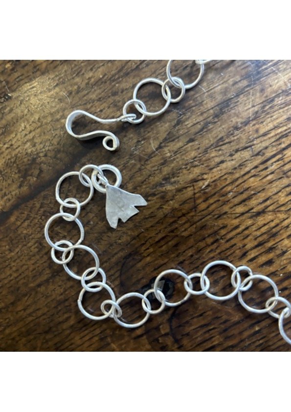 circle chain with hammered silver discs