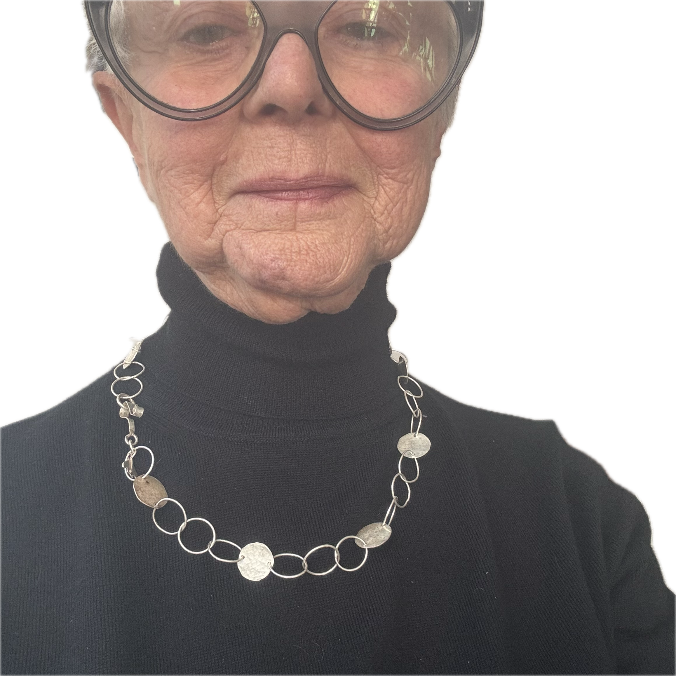 circle chain with hammered silver discs