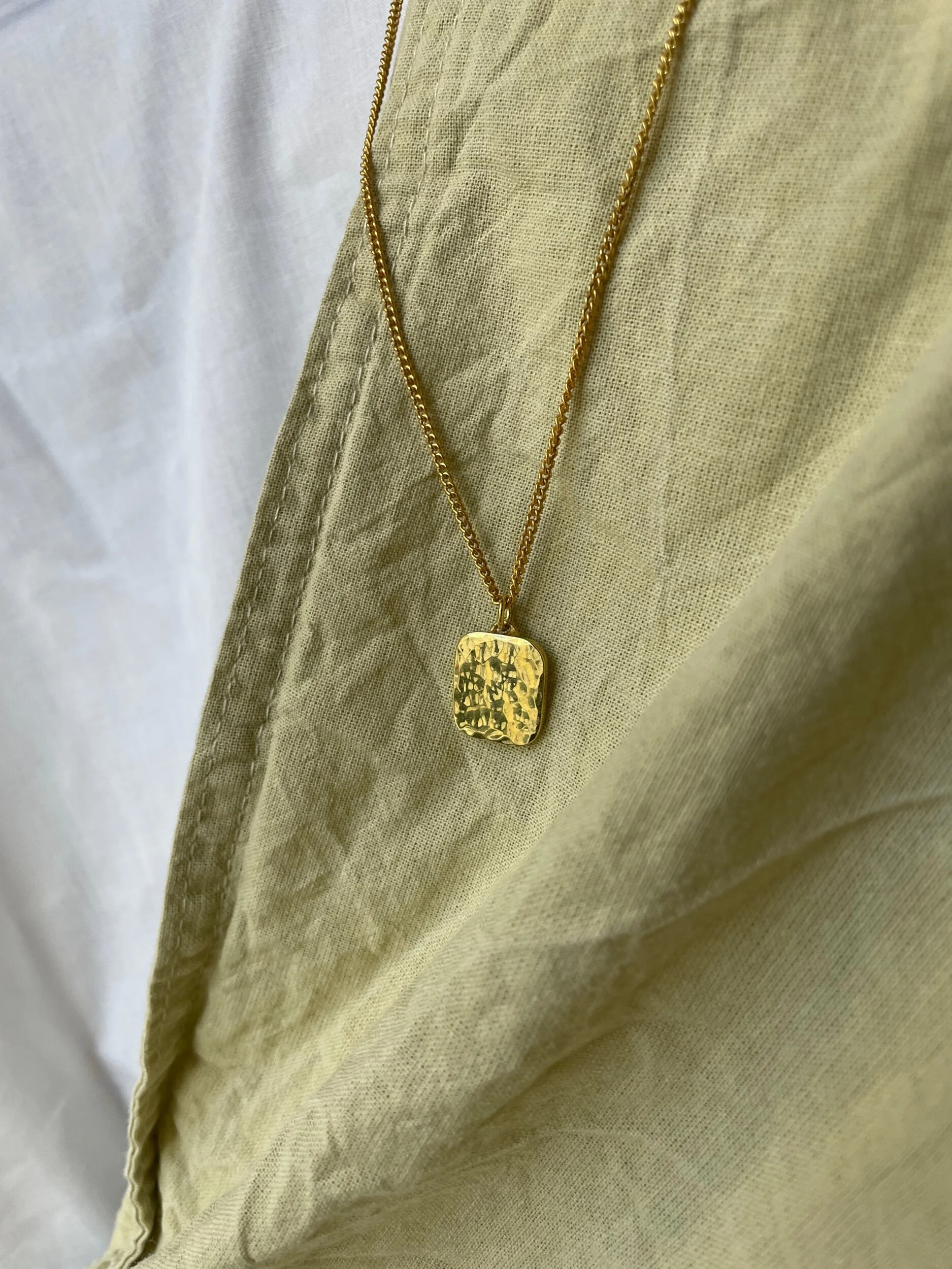 8900AC4E-D395-4102-AC5E-EF5066E62120