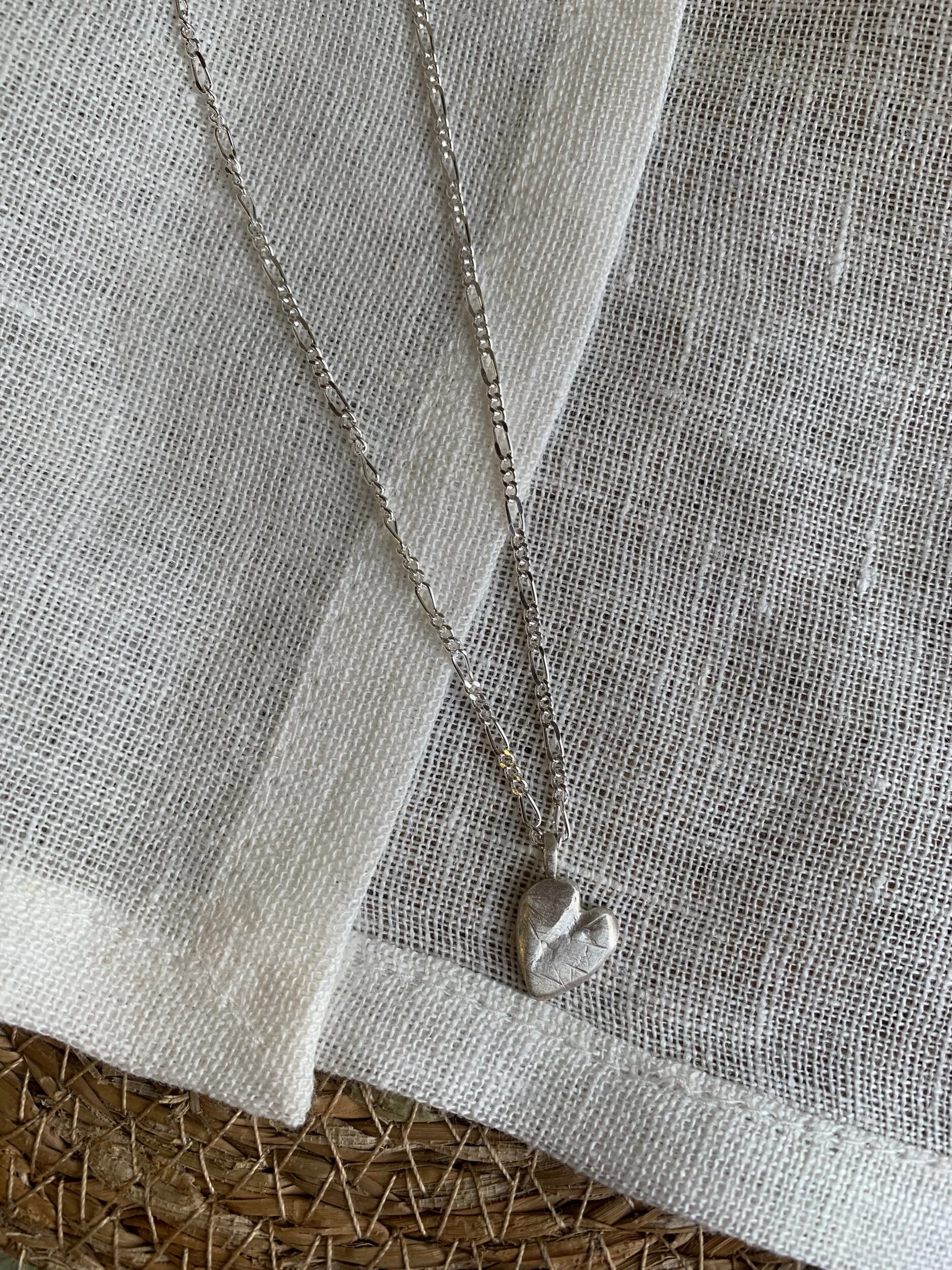 15EAA6CD-E1BB-496B-8D5C-20E9360C3D8B