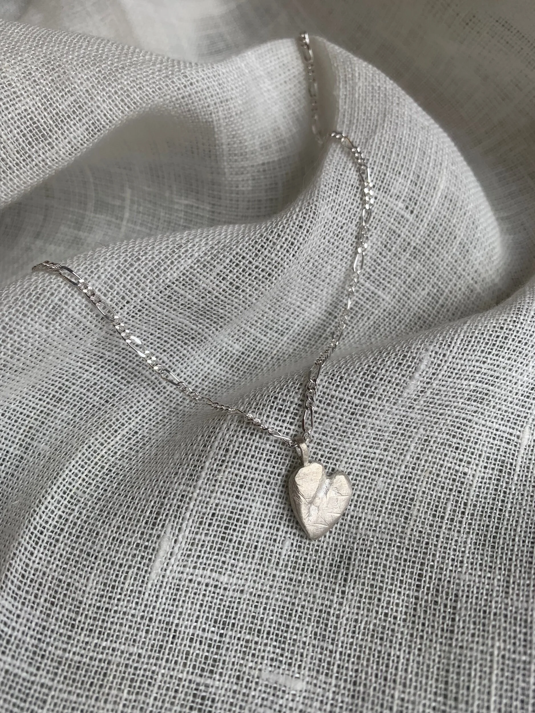 65EE929E-CEE0-4A2C-85EF-0C744F23FD73