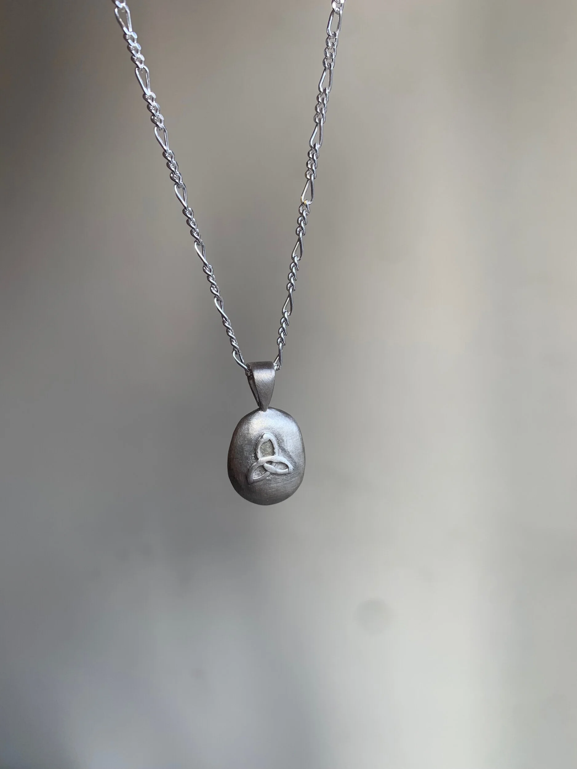 C2F4AC0B-BABE-41A4-AF5A-04F0D0734907