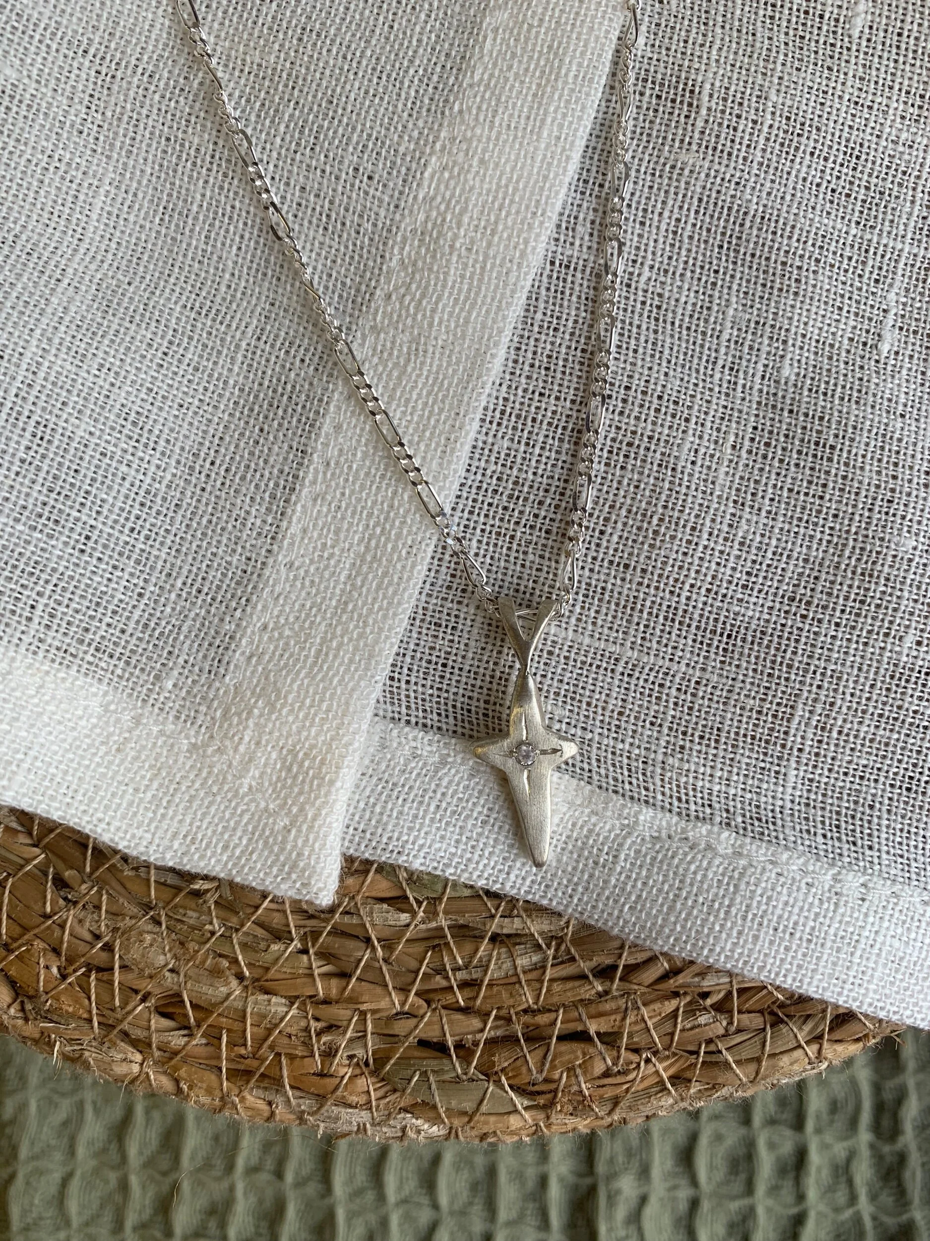 8E792BFF-6AC5-4C3C-8B78-10C8B495216A